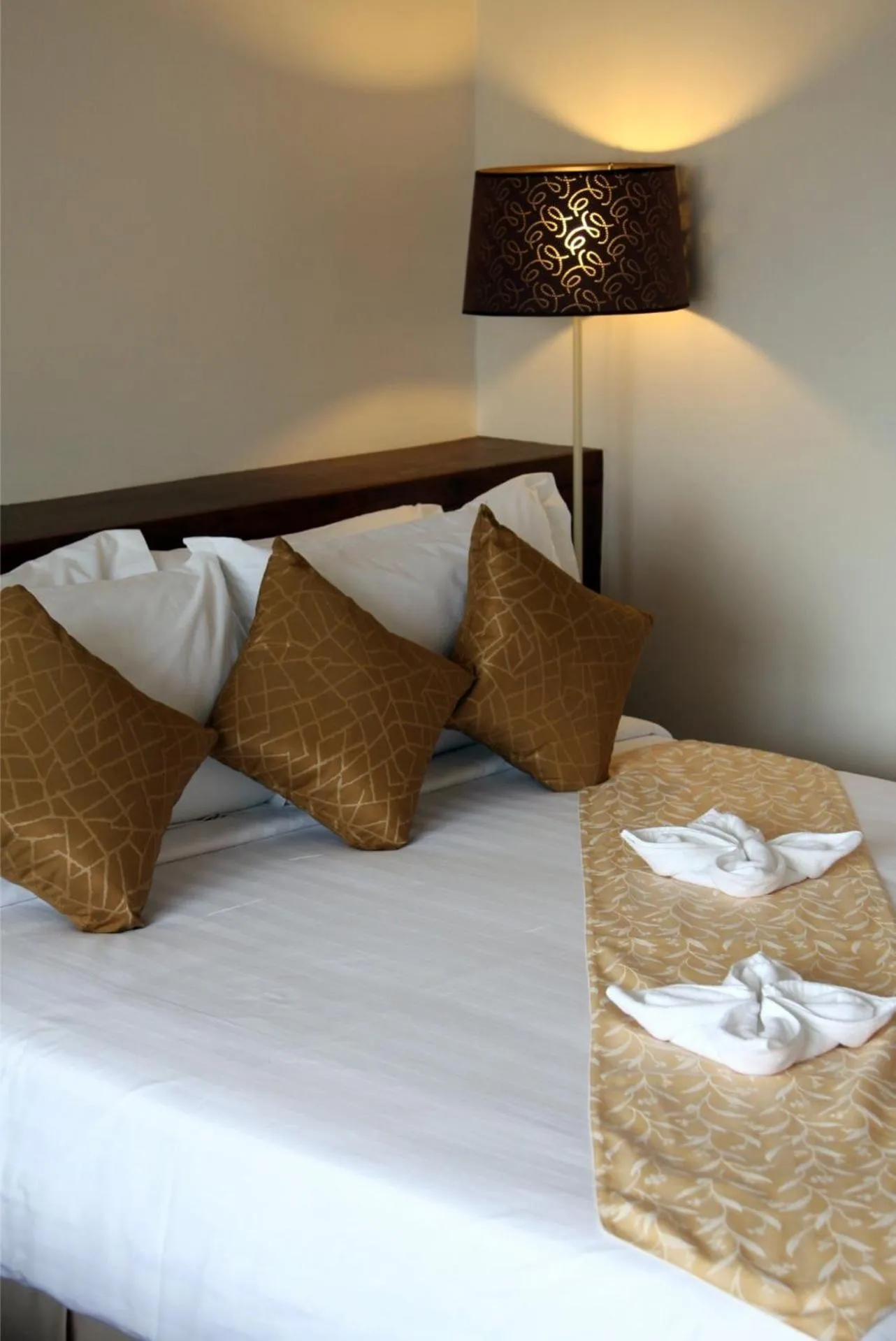 Bed in Hiran Residence