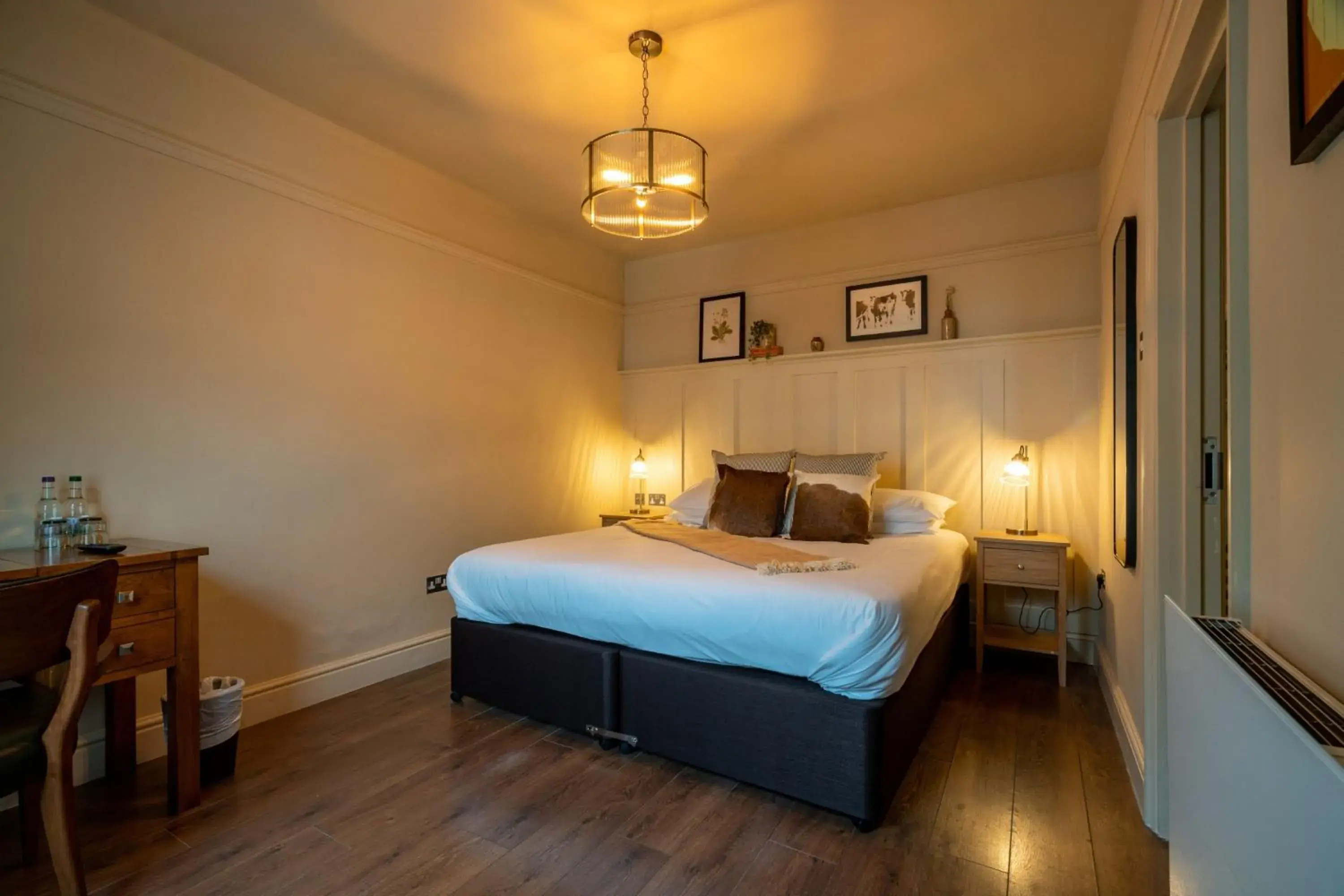 Best Double Room in The Bull Inn Best Double Room in The Bull Inn