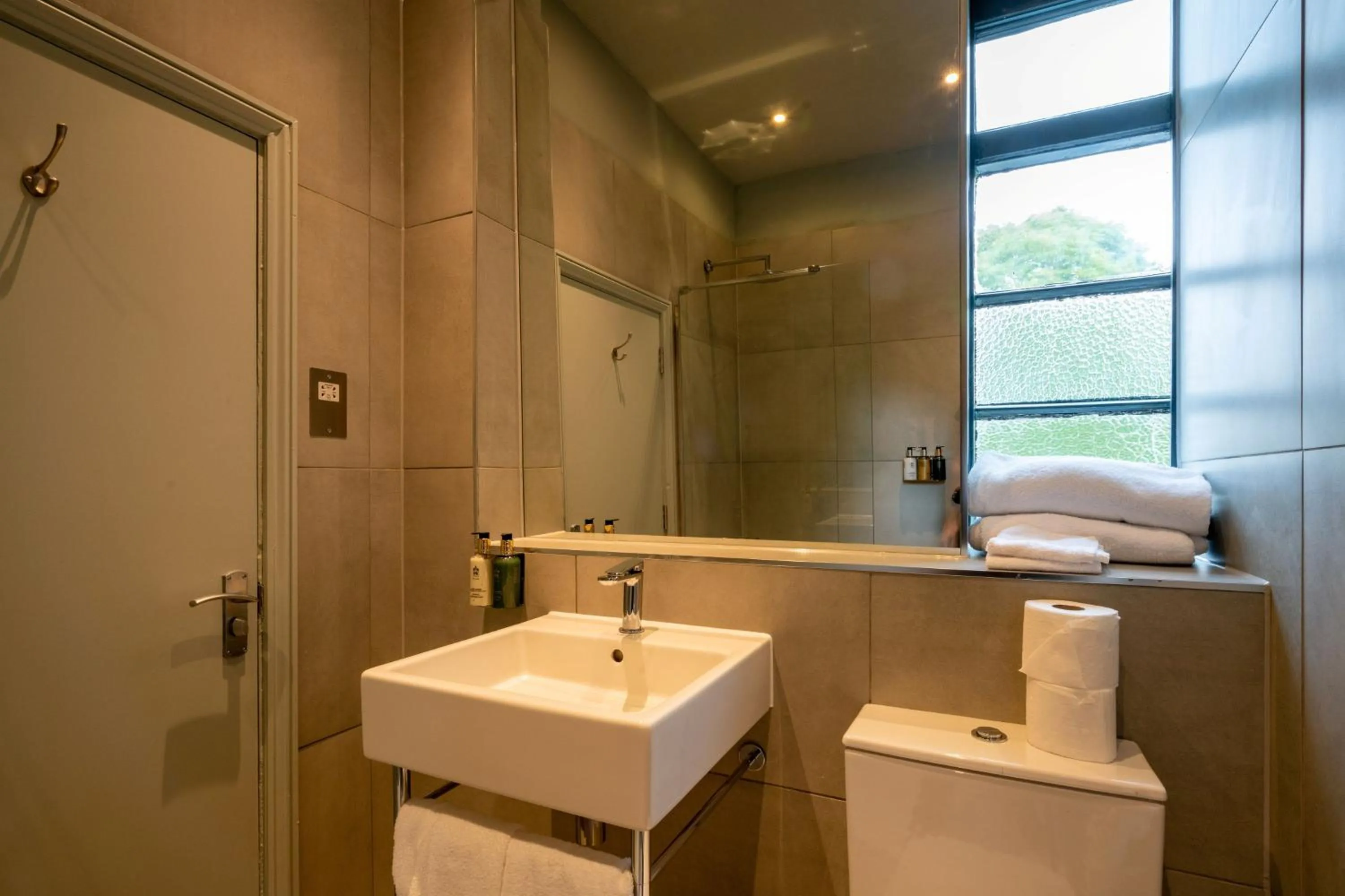 Bathroom in The Bull Inn