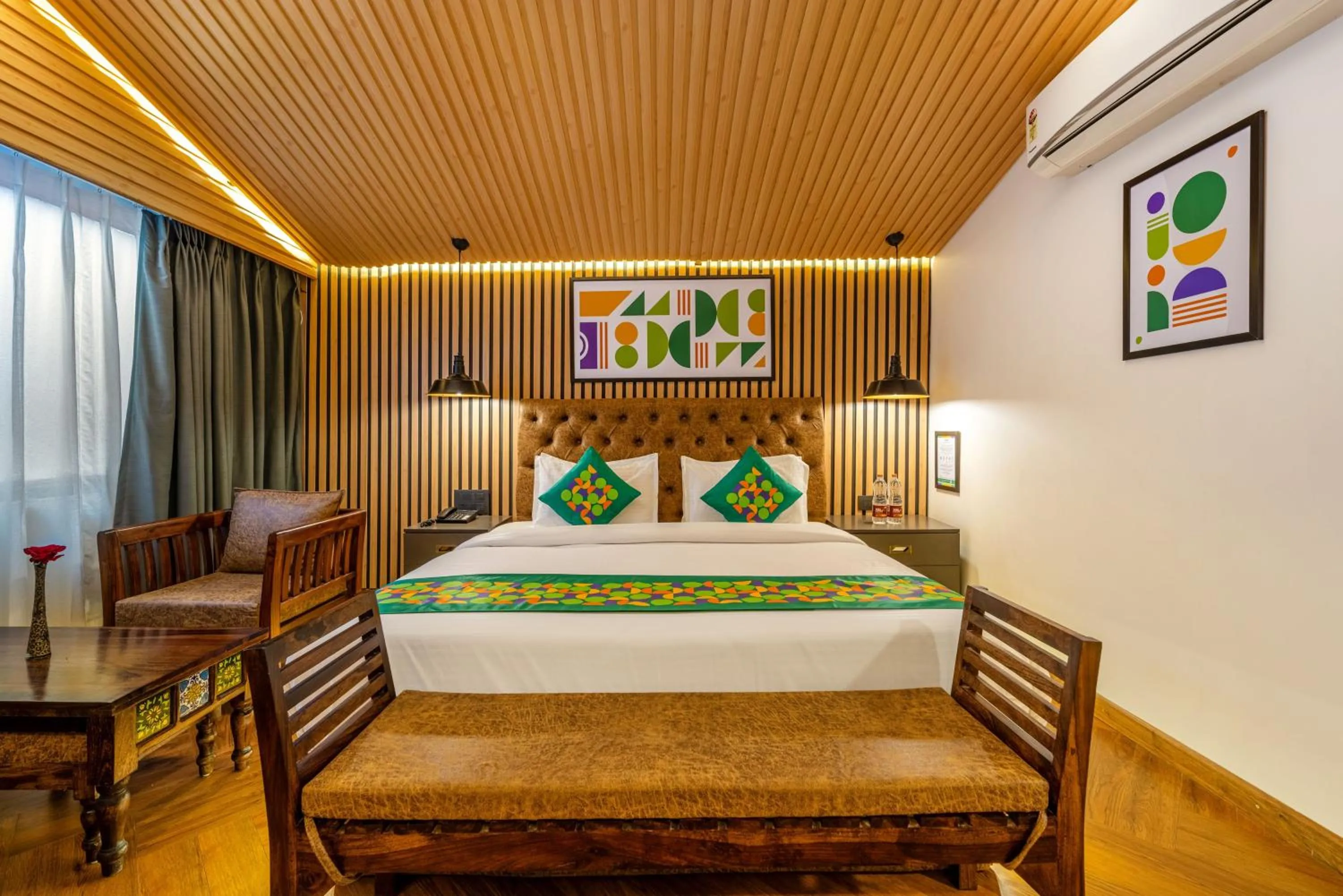 Bedroom, Bed in Treebo Premium Bridge View Regency, Mall Road