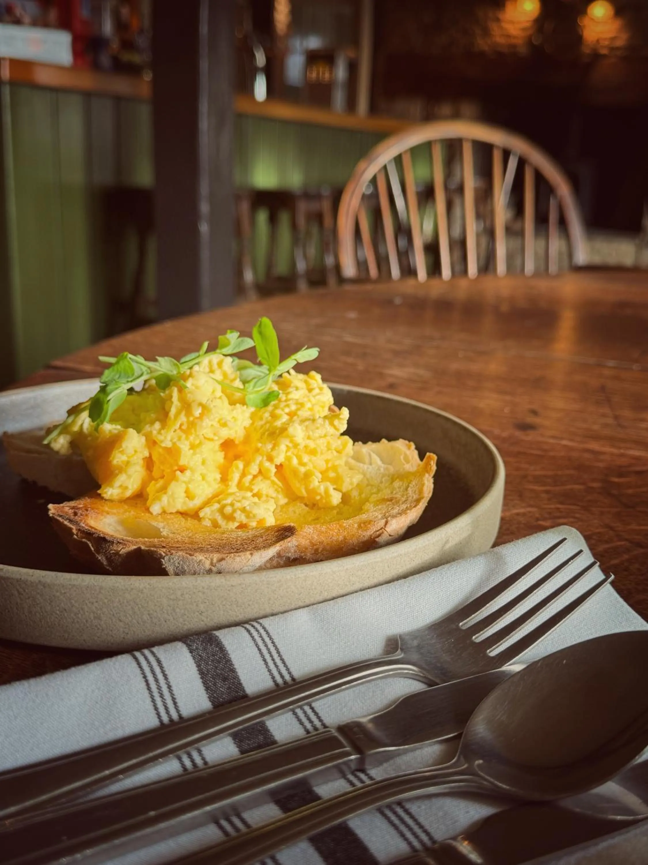 Breakfast in Neeld Arms