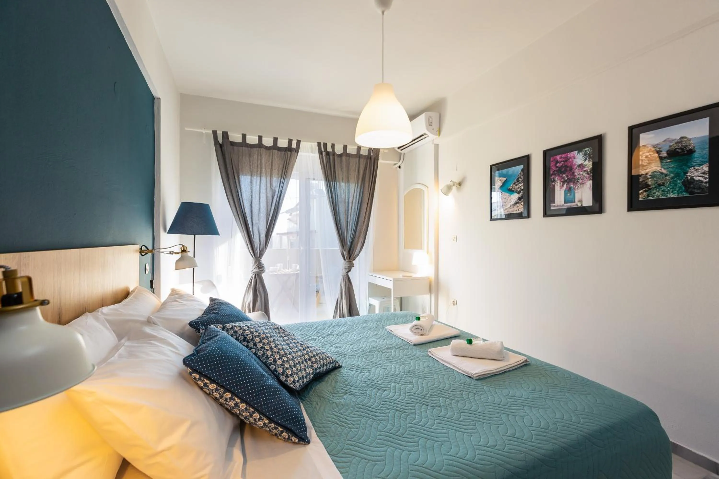 Bedroom, Bed in Theros