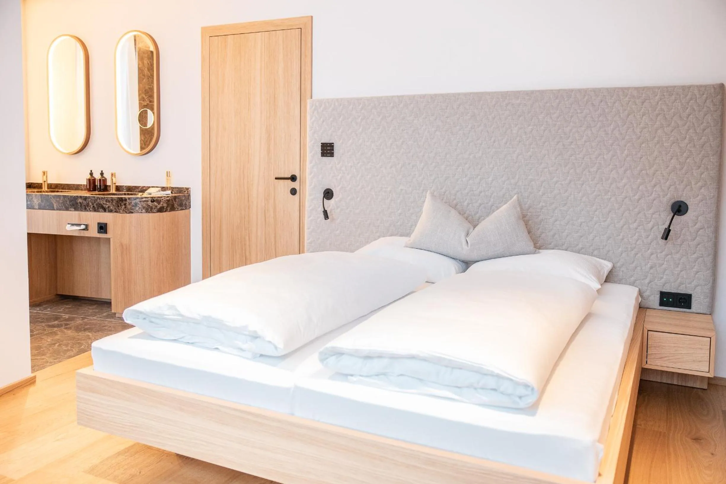 Bed in Hotel Nesslerhof