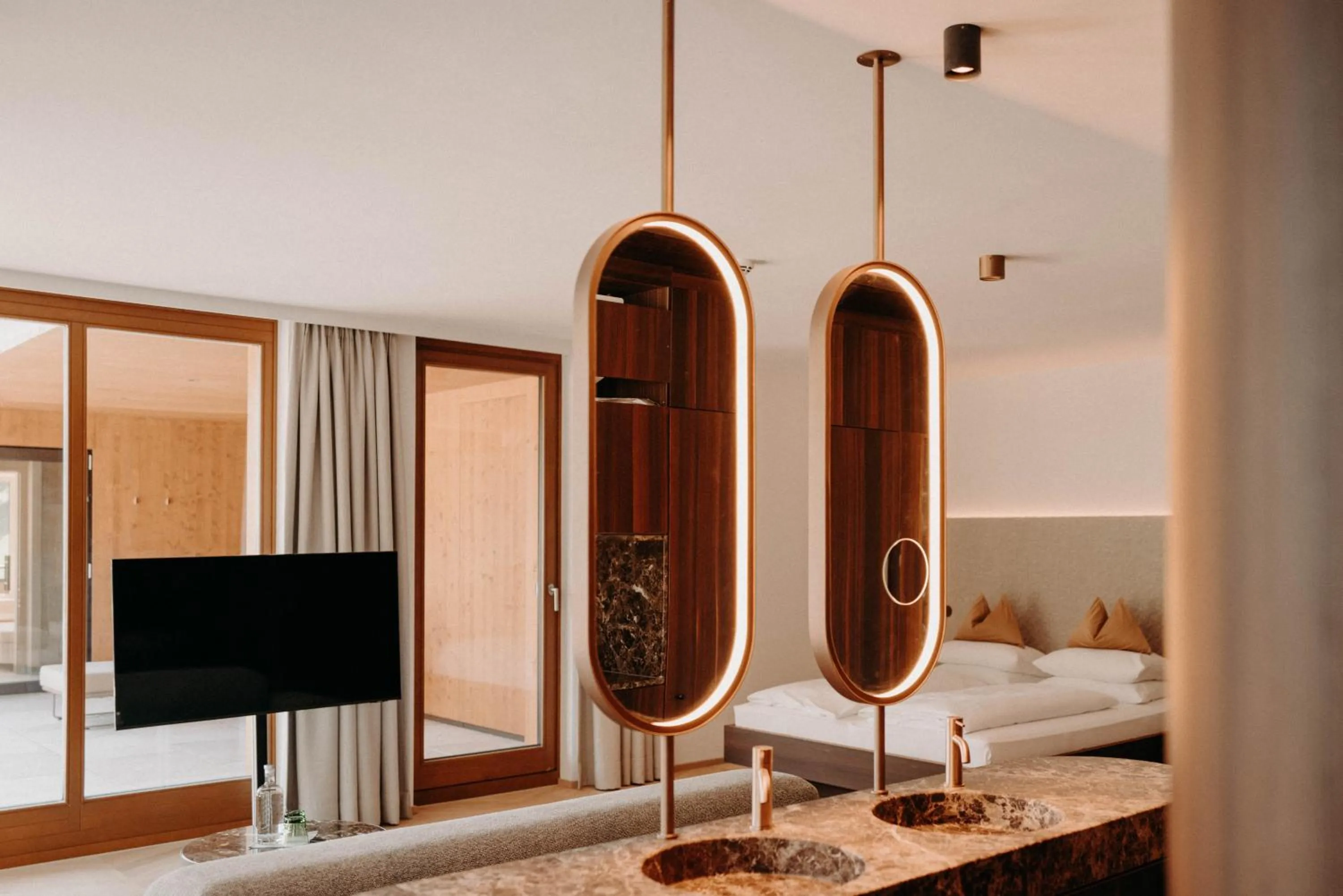 TV and multimedia, Bed in Hotel Nesslerhof