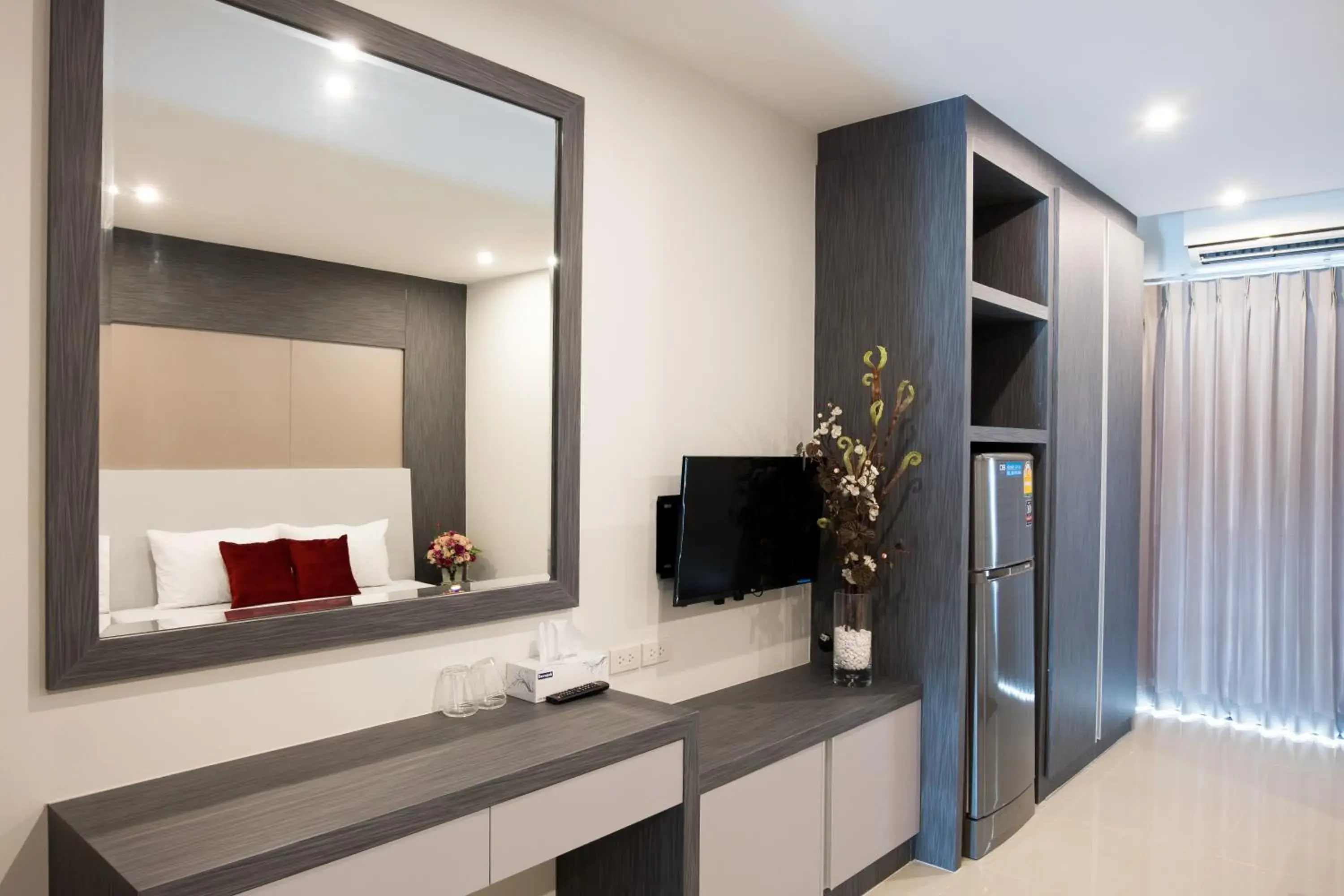 Suite in DB Plus 5 Suite in DB Plus 5