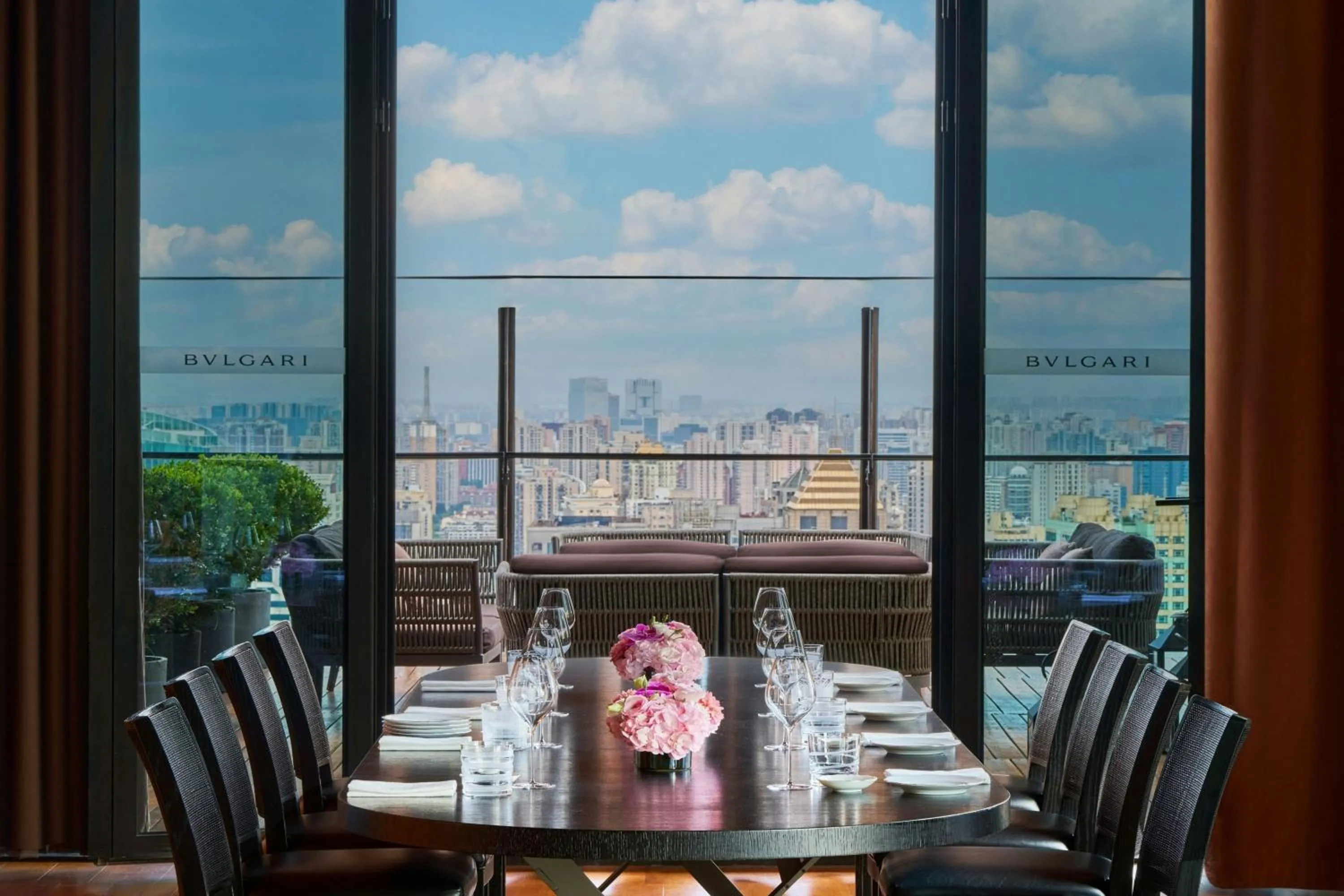 Restaurant/places to eat in Bulgari Hotel Shanghai