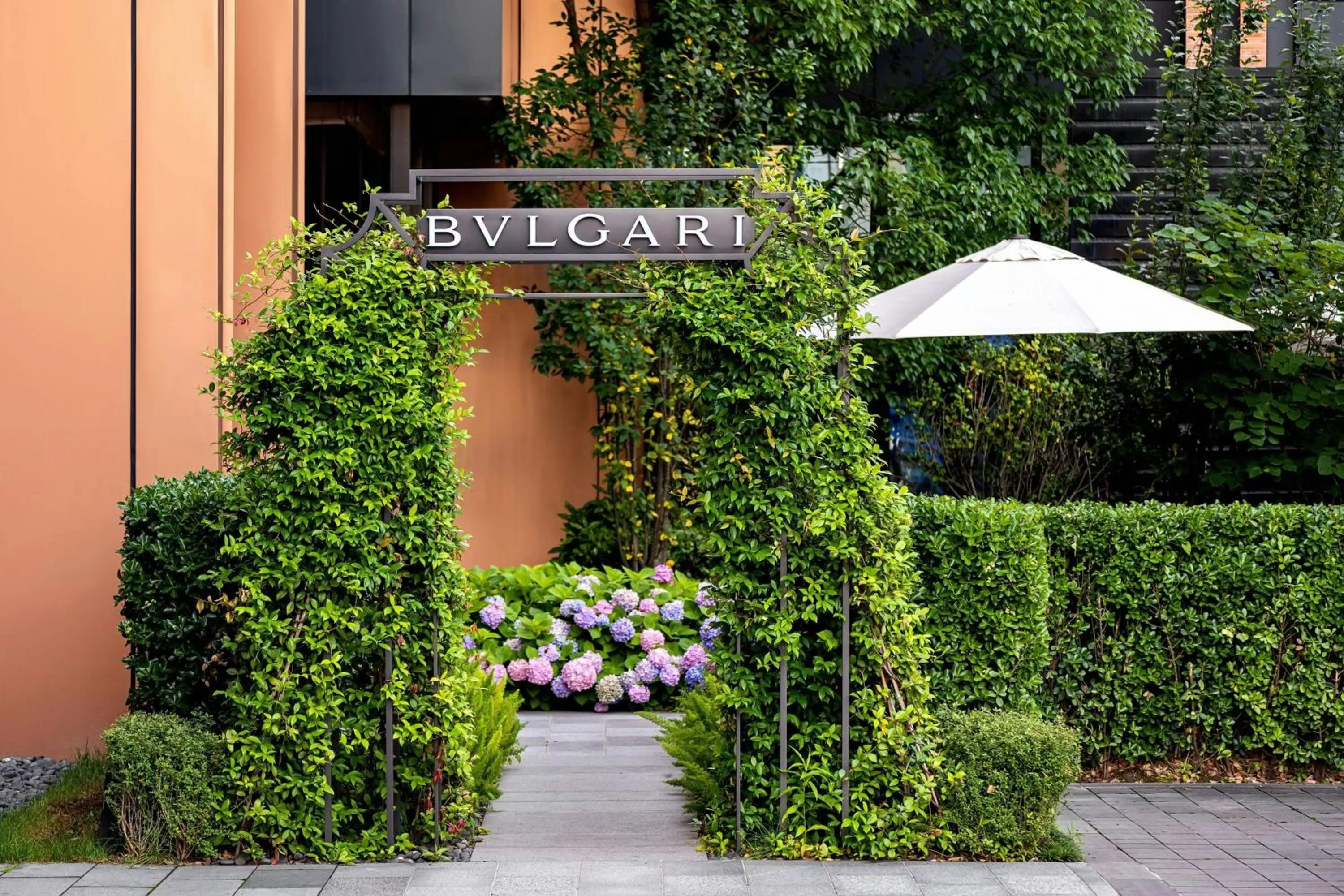 Restaurant/places to eat in Bulgari Hotel Shanghai