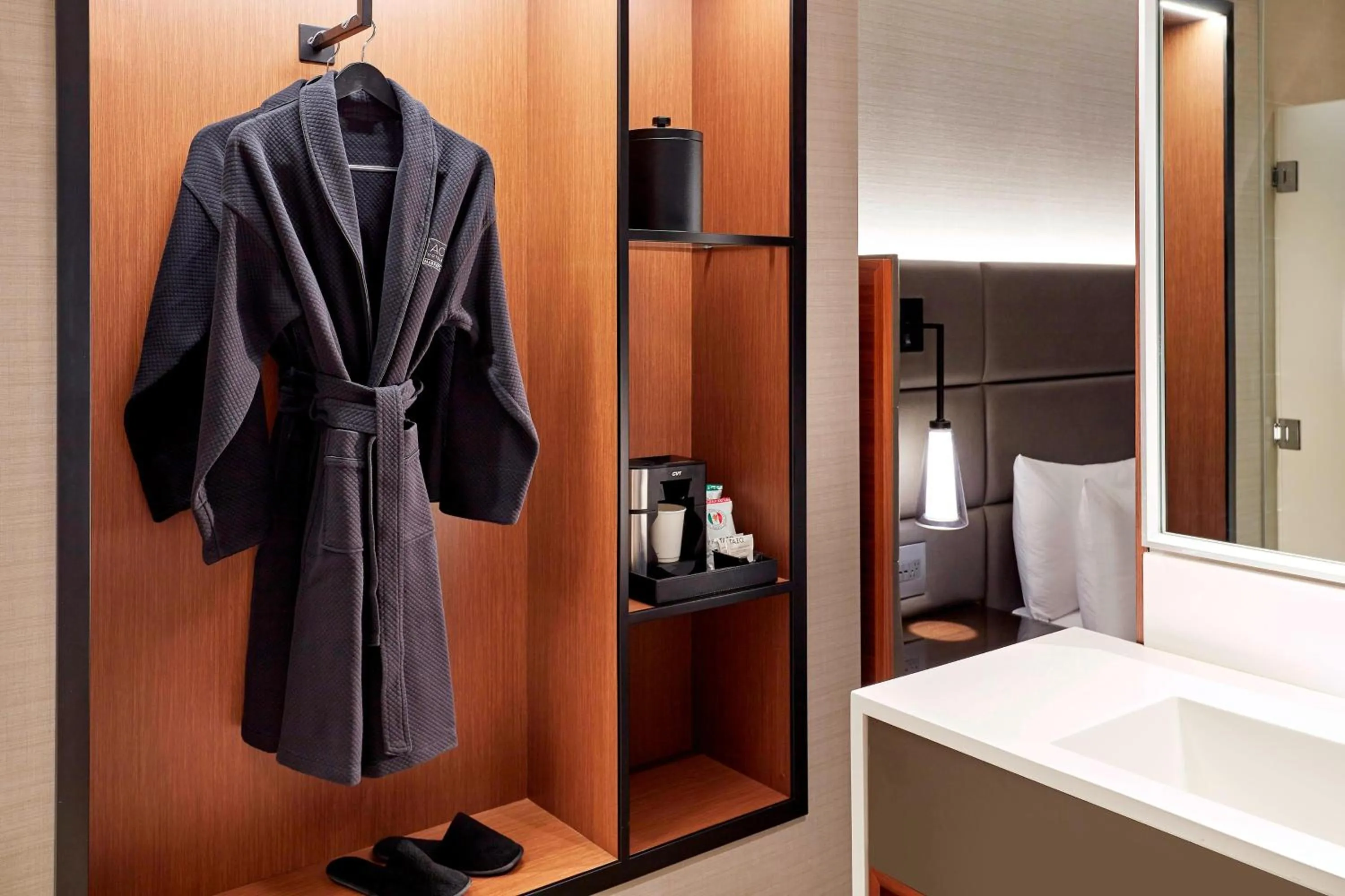 Photo of the whole room, Bed in AC Hotel by Marriott Sunnyvale Cupertino