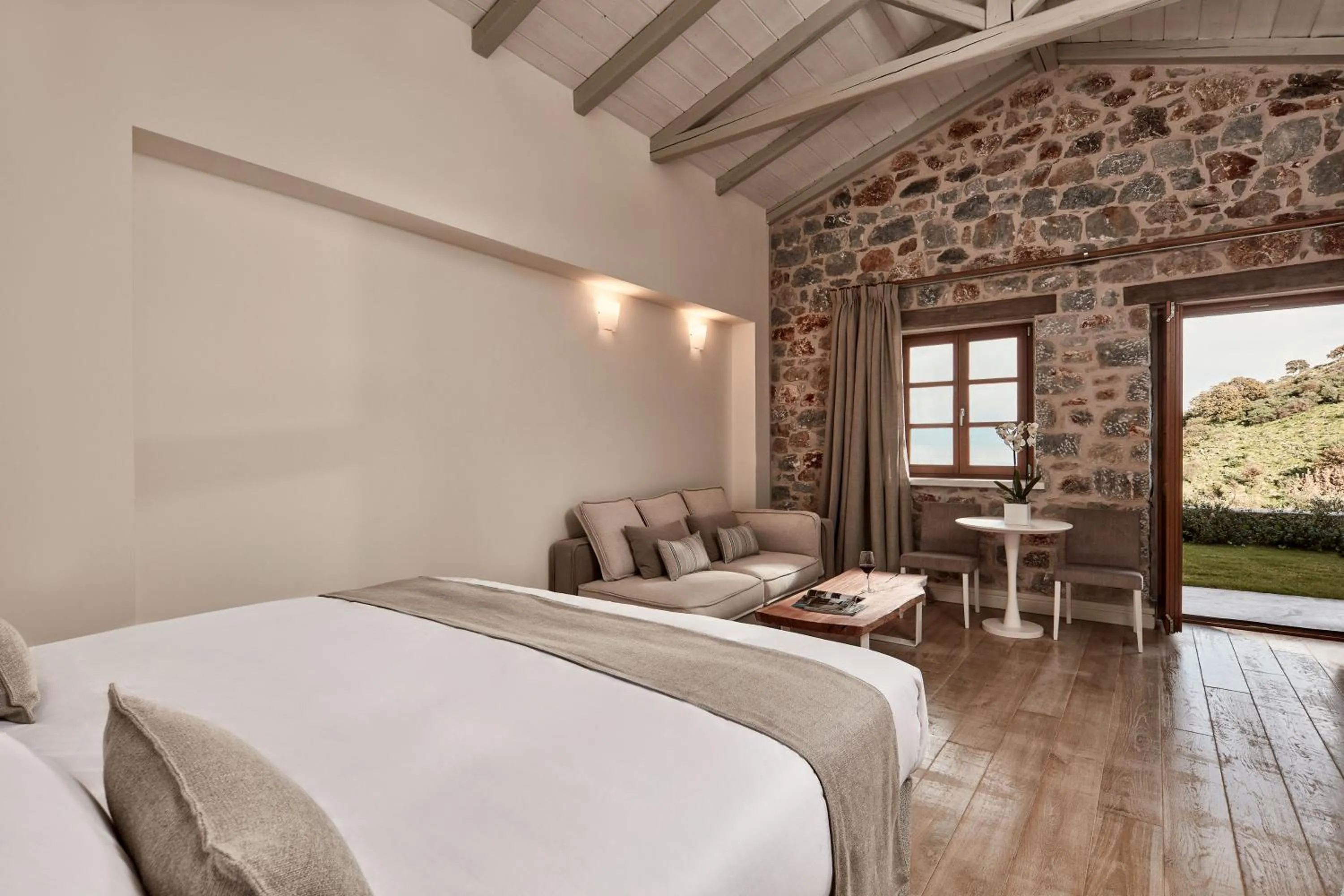 Sea view, Bed in 100 Rizes Seaside Resort- Small Luxury Hotels of the World