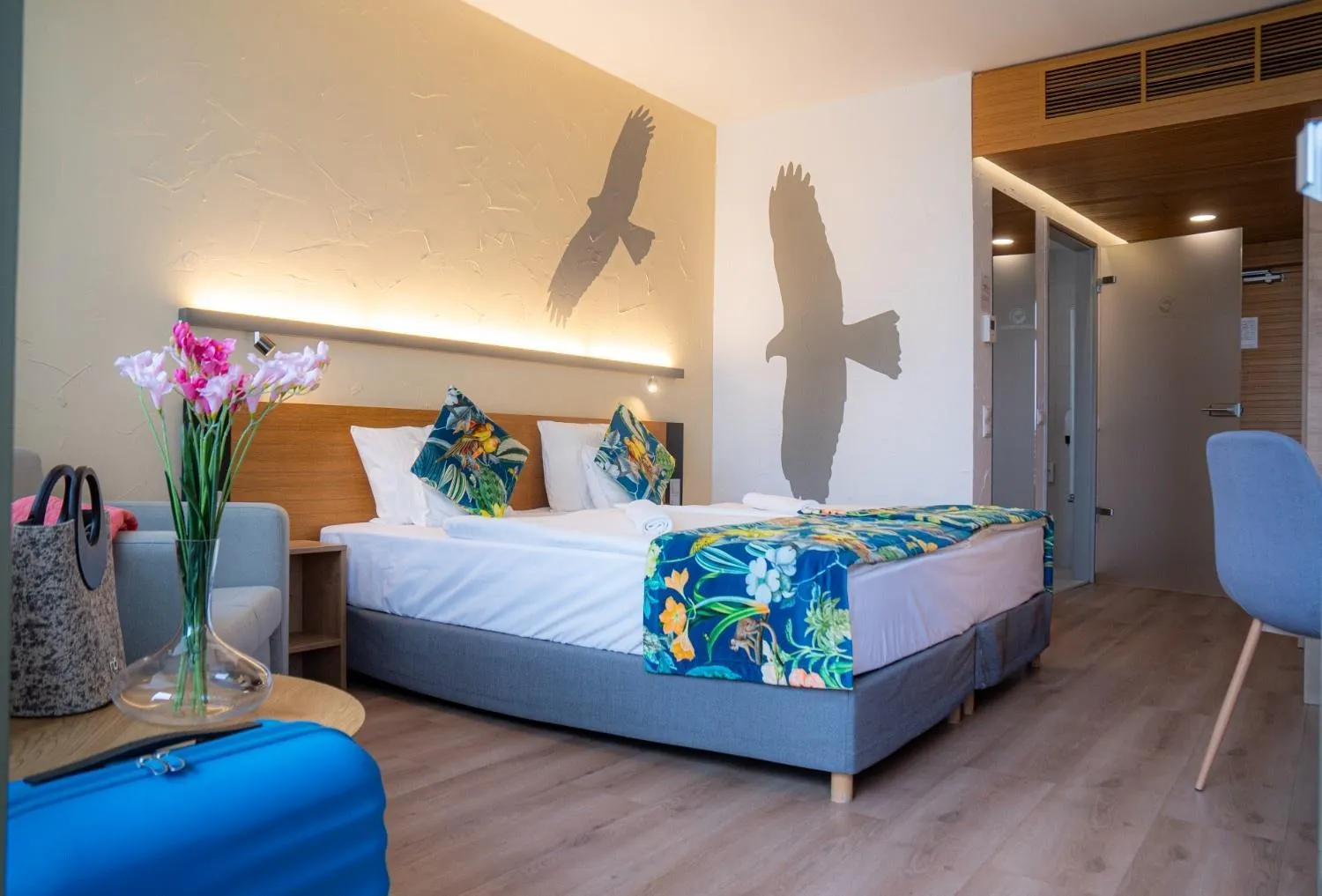 Photo of the whole room, Bed in Pangea Hotel