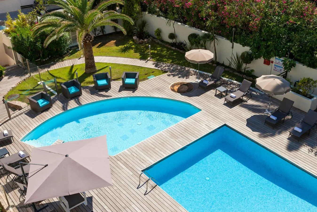 Pool view in Nehô Suites Cannes Croisette