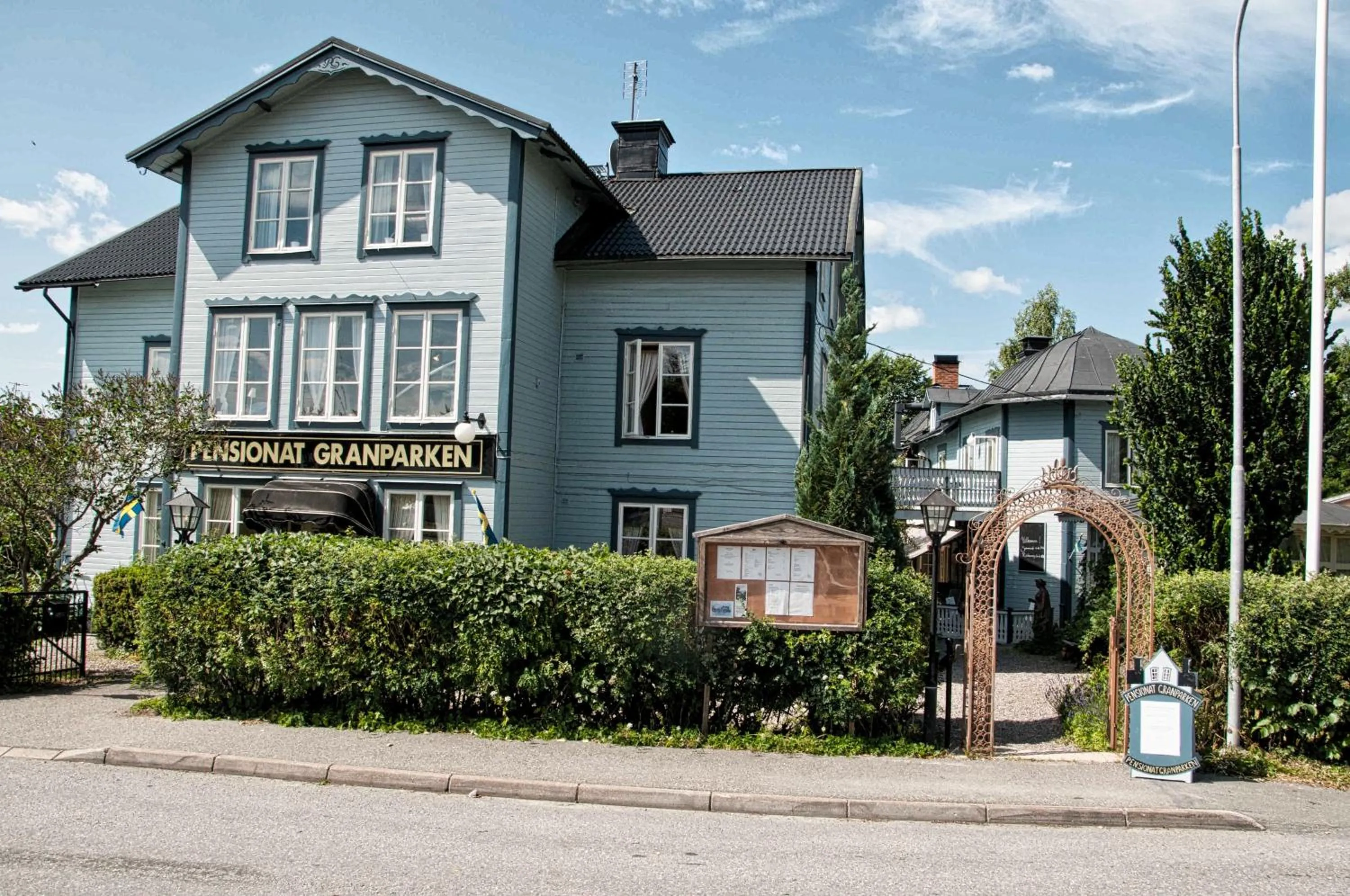 Property building in Hotel Pensionat Granparken