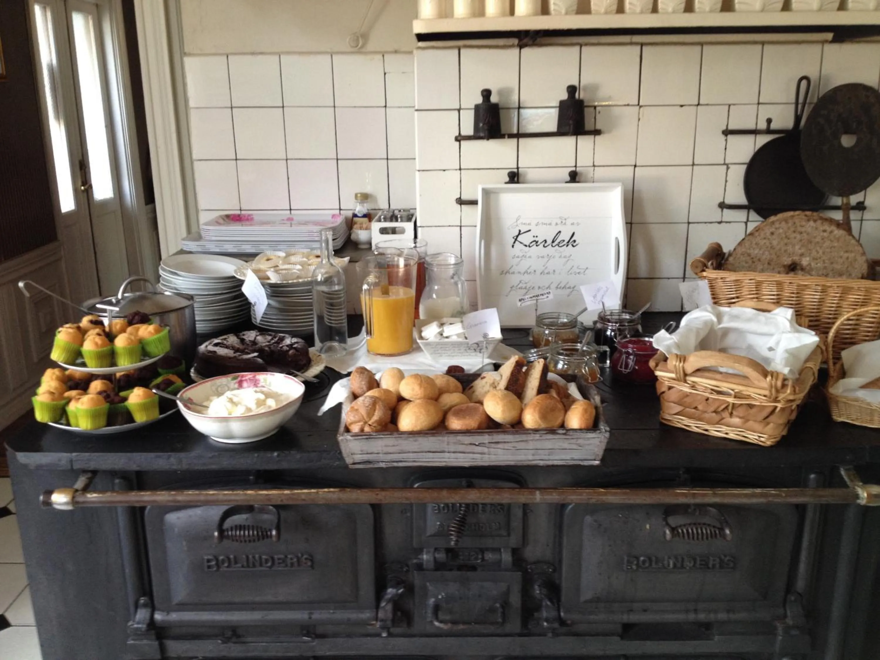Buffet breakfast in Hotel Pensionat Granparken