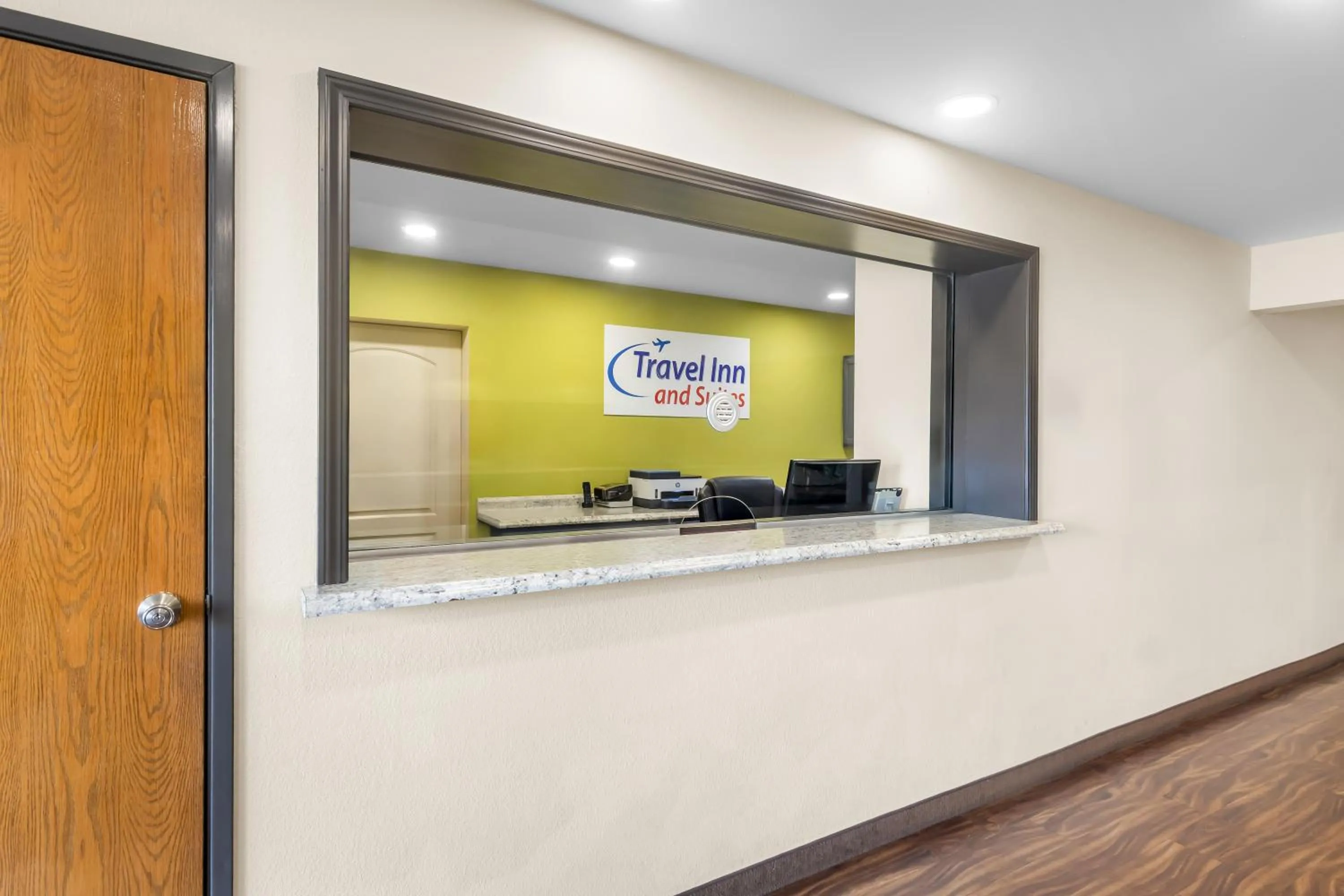 Travel Inn and Suites- Sikeston Miner I-55 exit-67