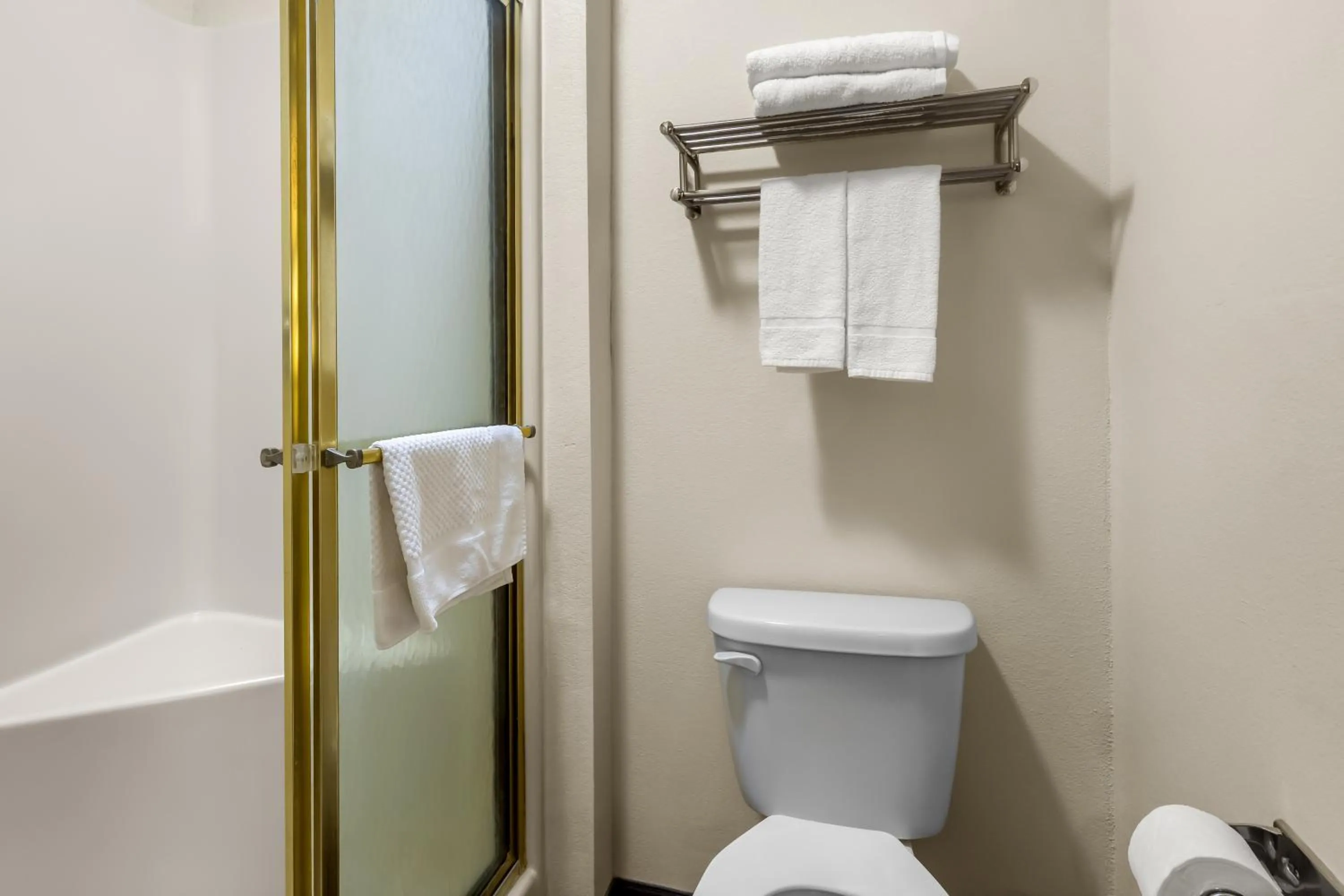 Travel Inn and Suites- Sikeston Miner I-55 exit-67