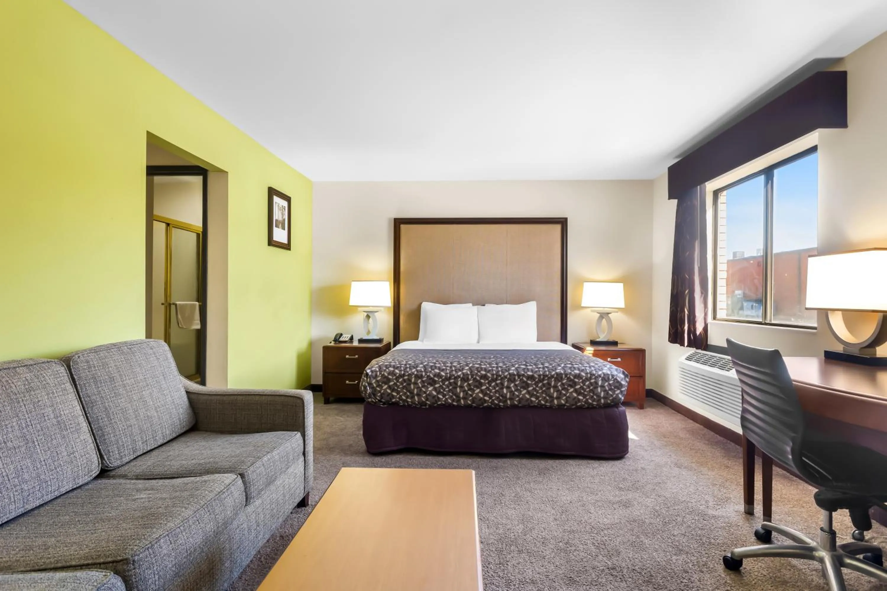 Bed in Travel Inn and Suites- Sikeston Miner I-55 exit-67