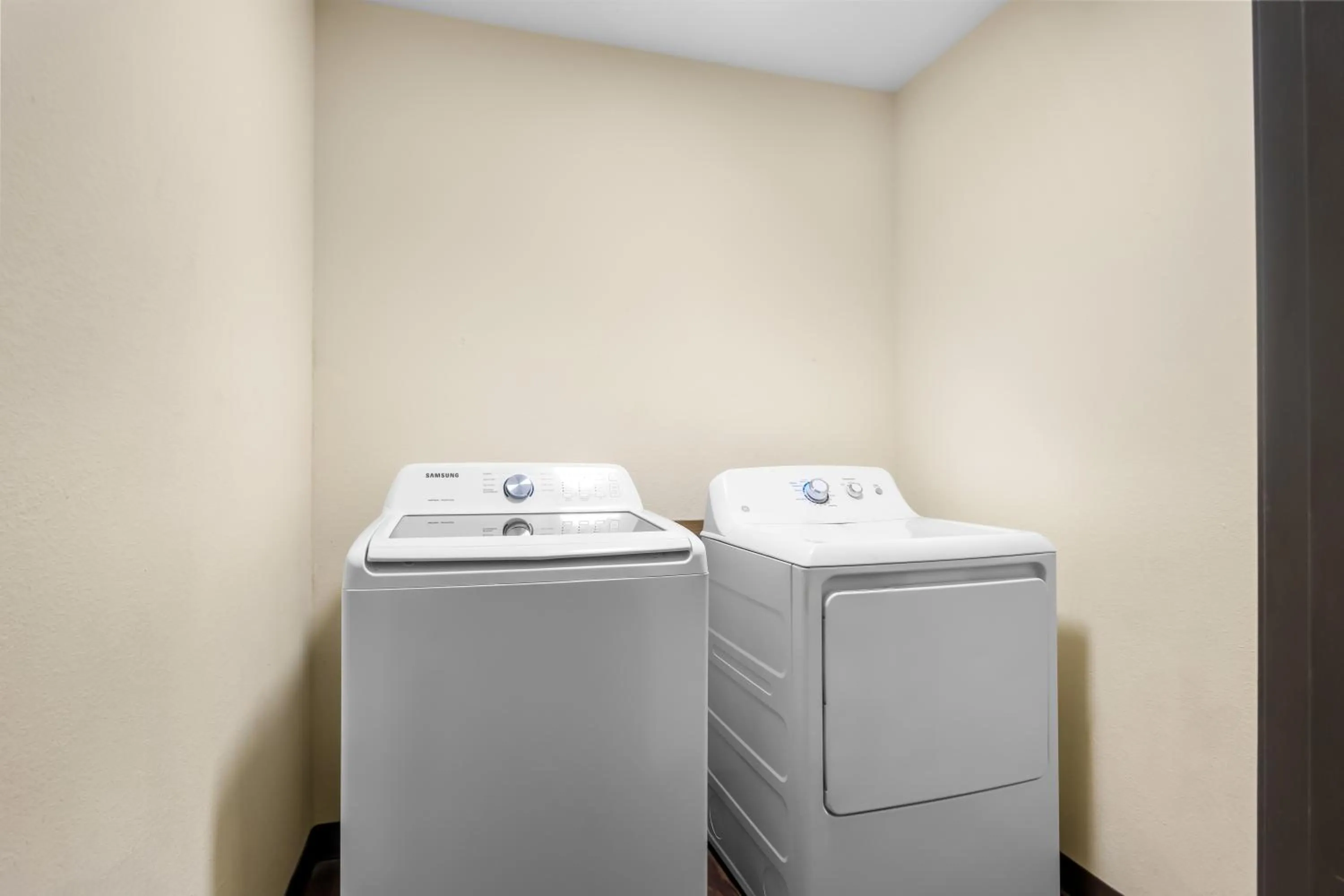 Travel Inn and Suites- Sikeston Miner I-55 exit-67