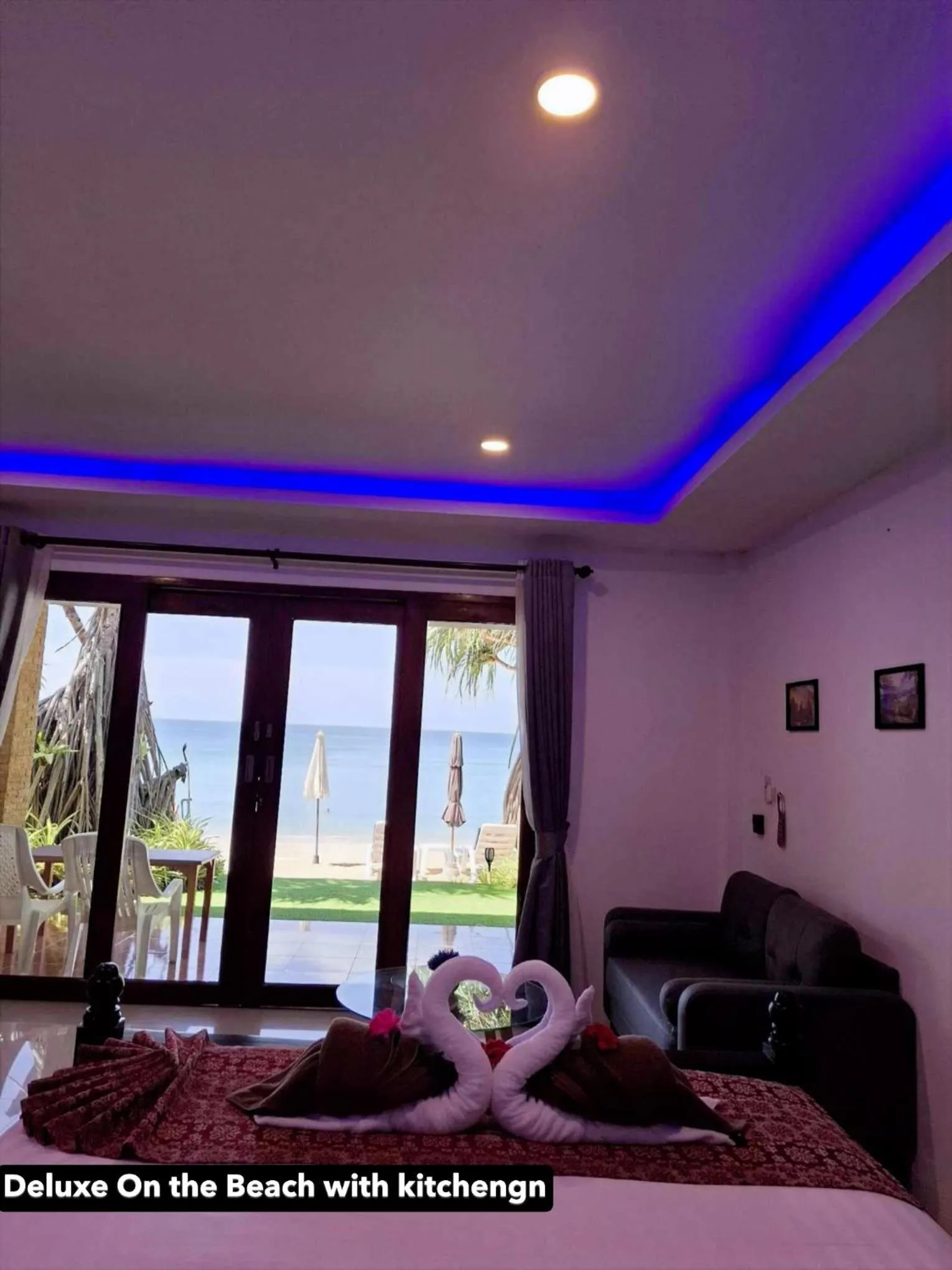 Property building, Bed in Beach Home Lanta