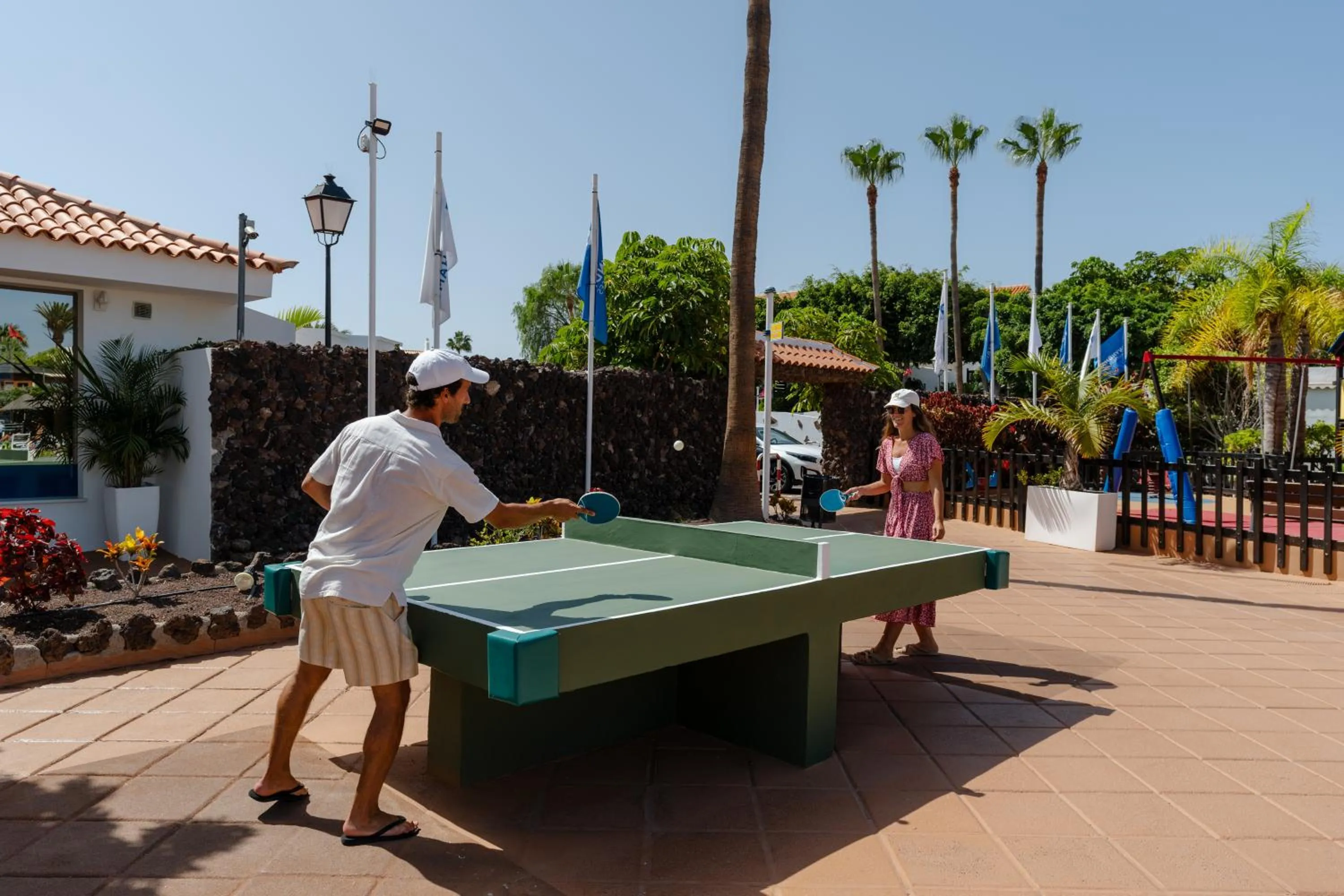 Table tennis in Wyndham Residences Golf del Sur