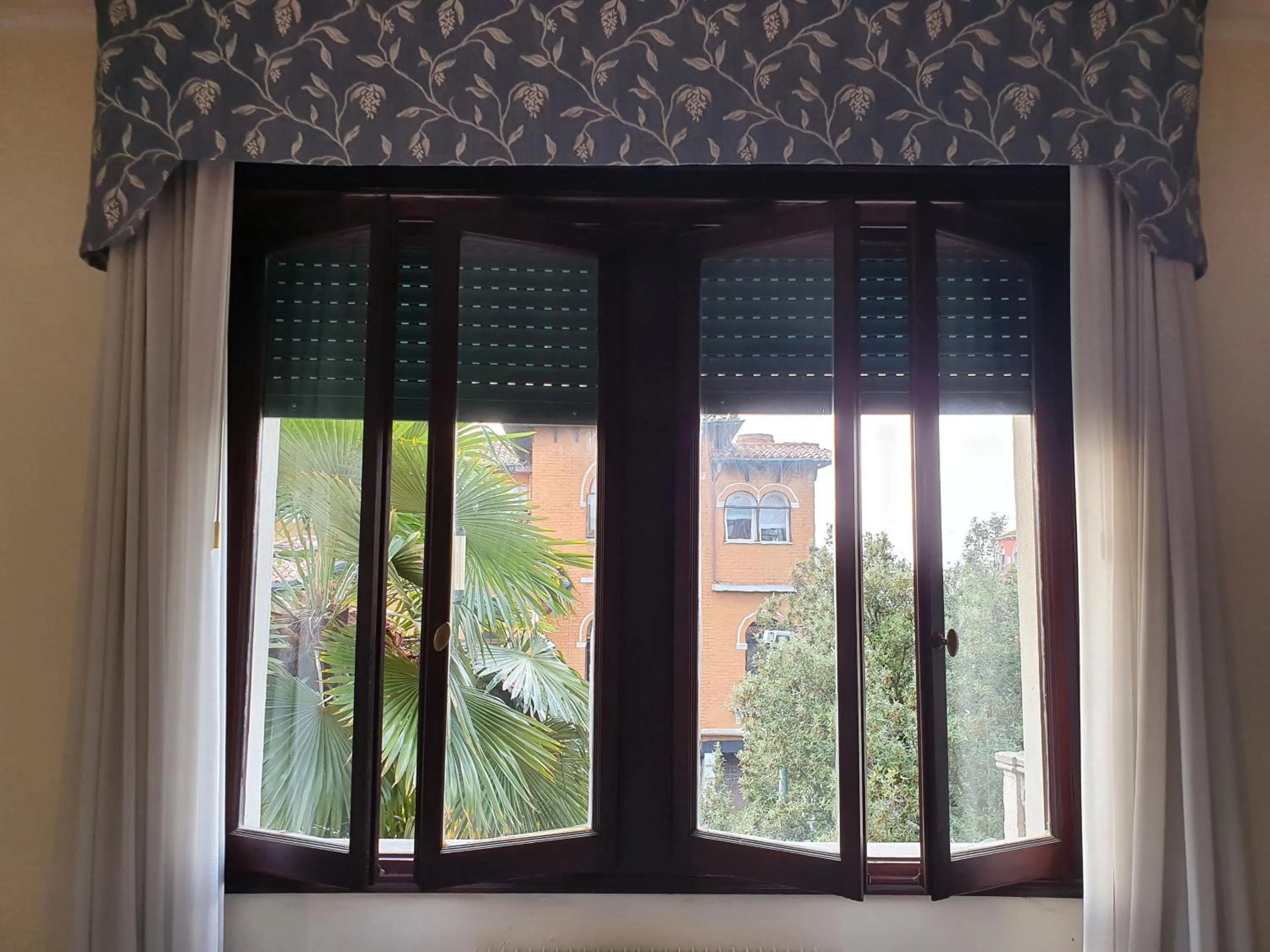 Garden view in Villa Berghinz