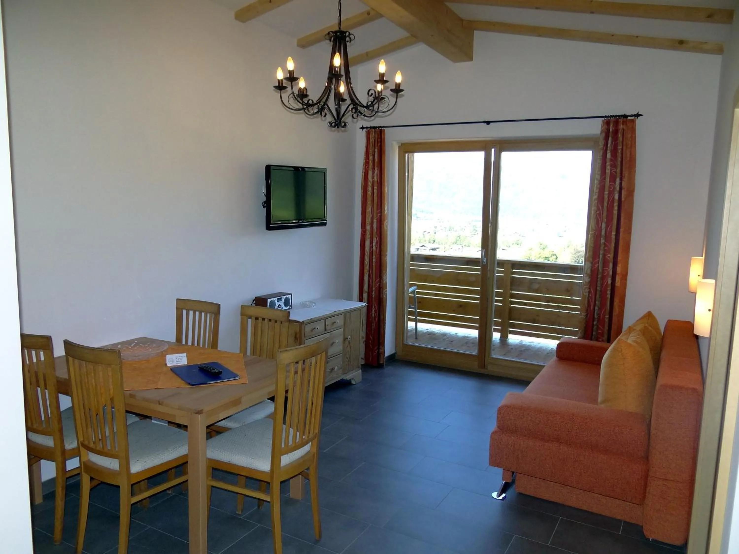 Dining area in Pension Noella