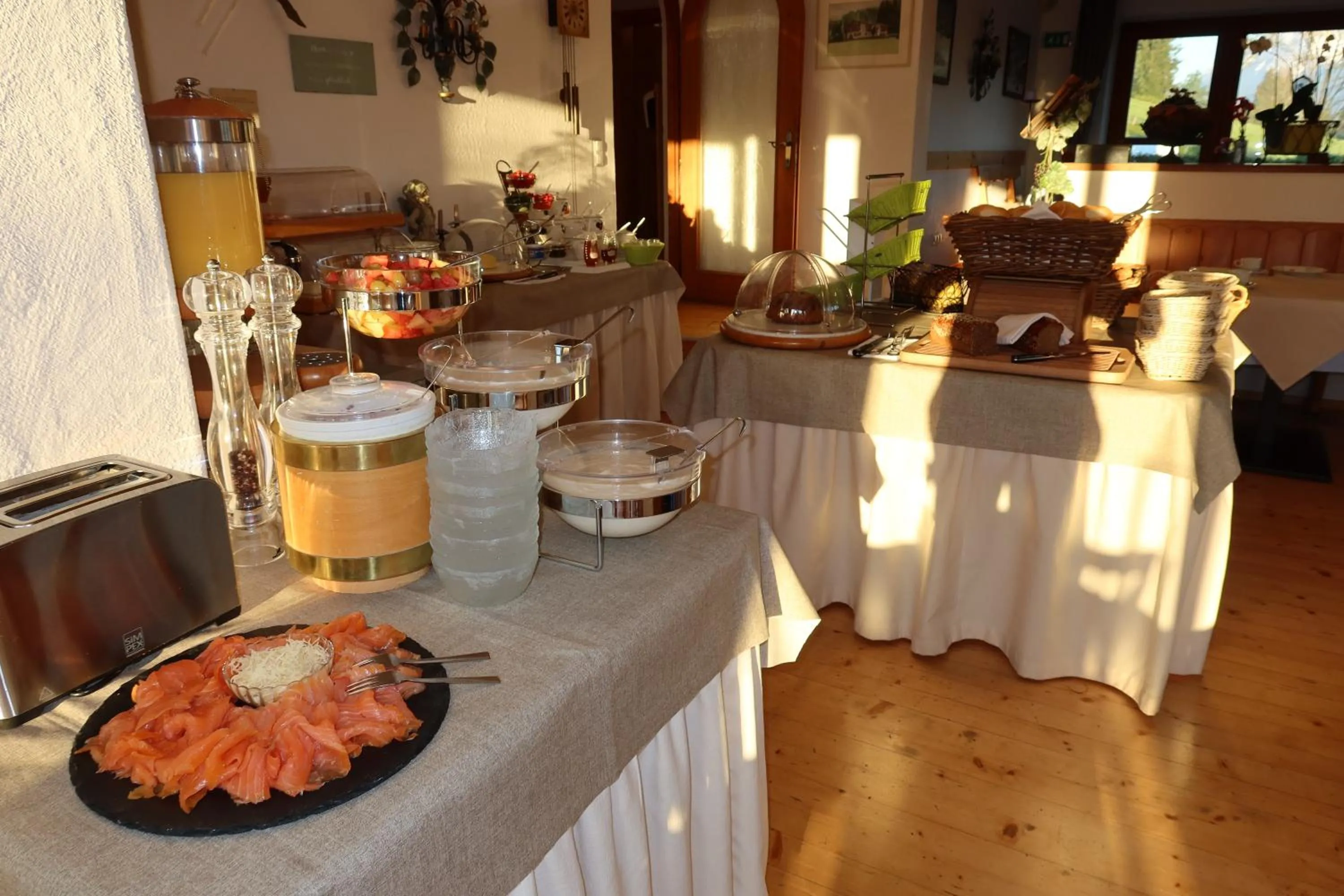 Breakfast in Pension Noella