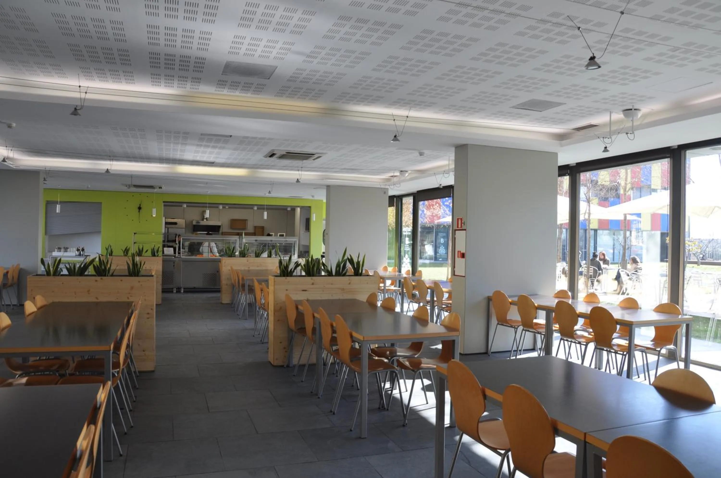 Restaurant/places to eat in Centre Esplai Albergue