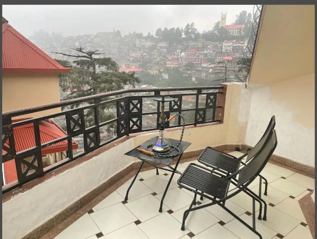Balcony/Terrace in Hotel Willow Banks Shimla