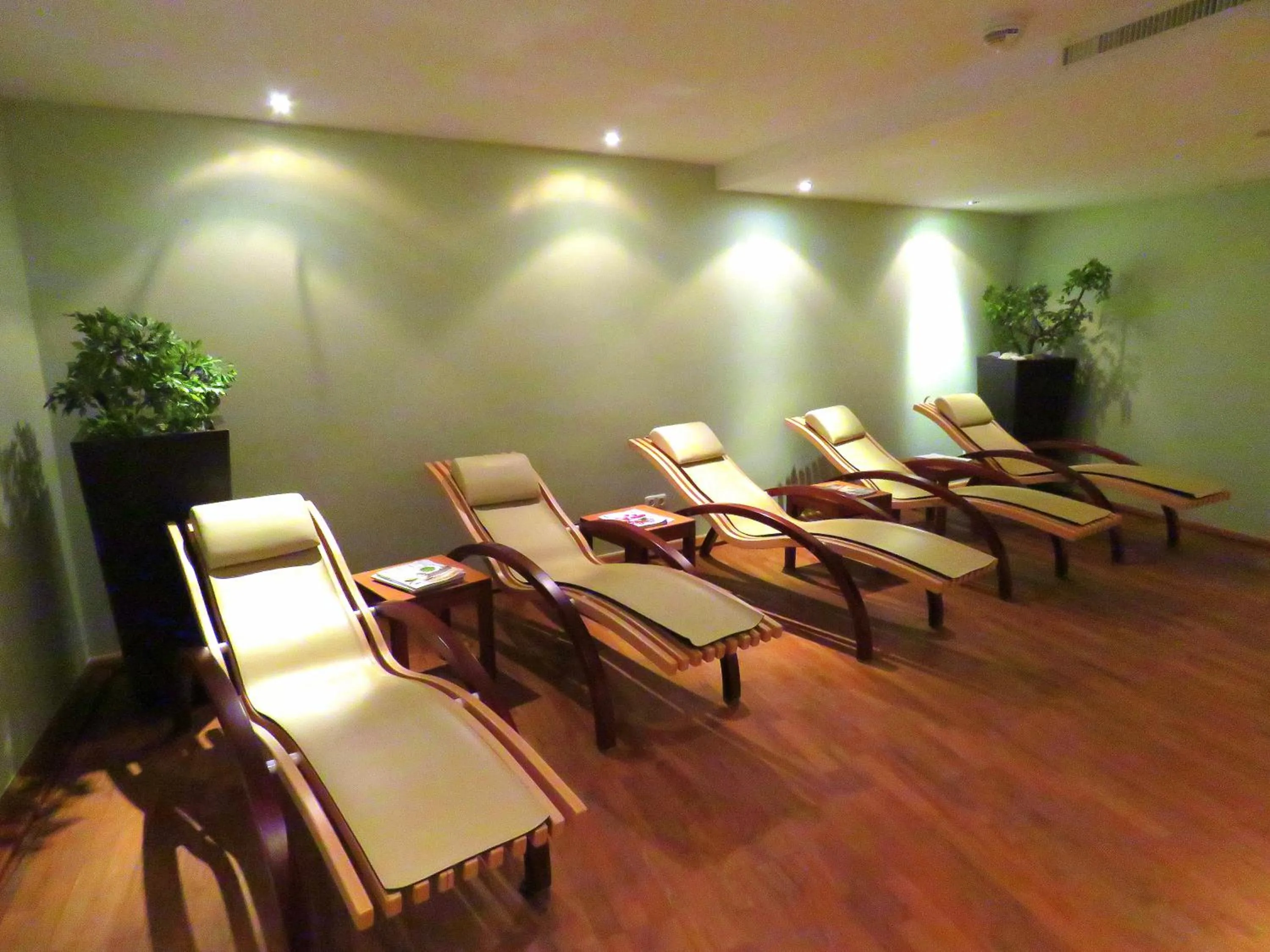 Spa and wellness centre/facilities in Hotel Hirlanda