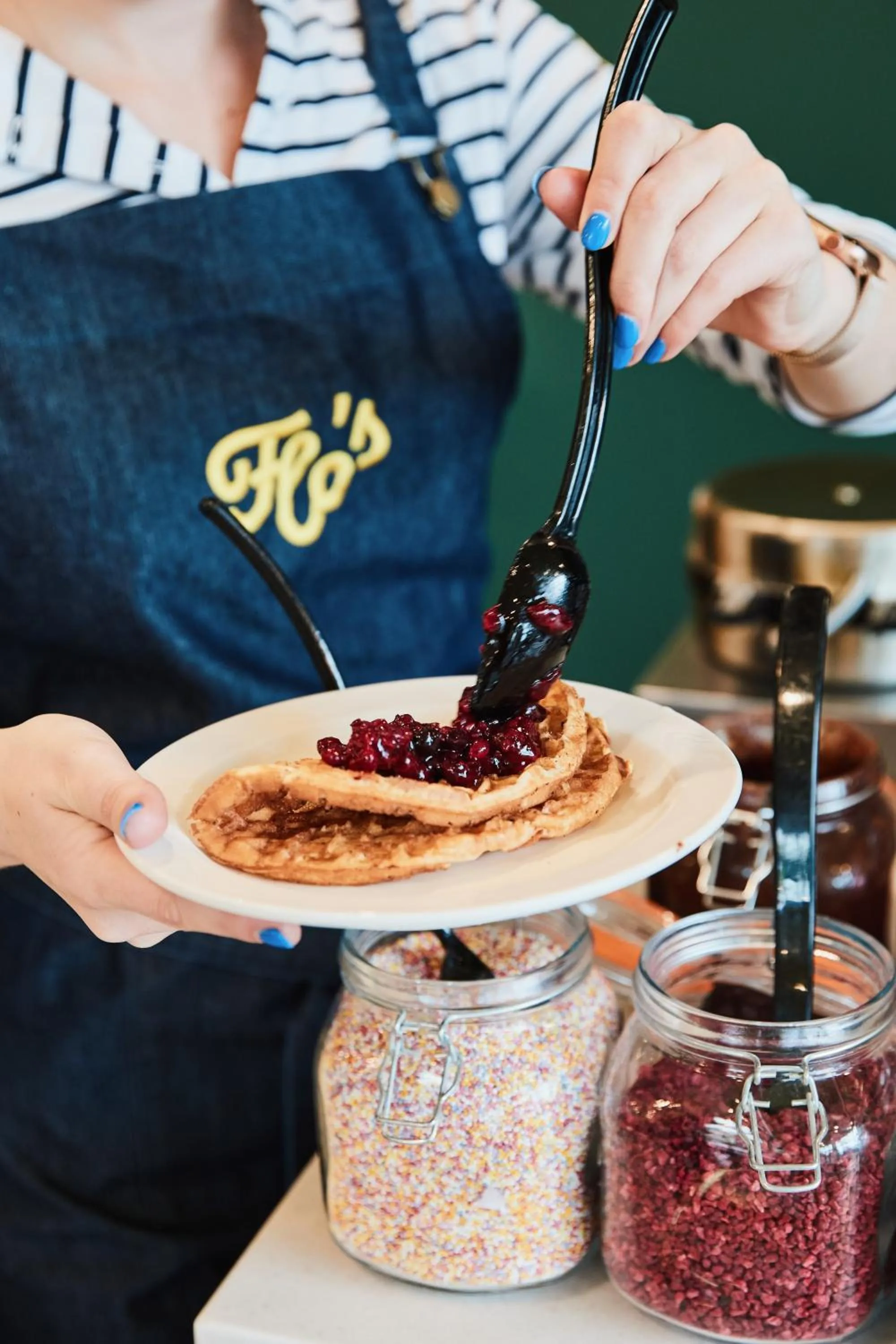 Restaurant/places to eat in Foxhills Club & Resort