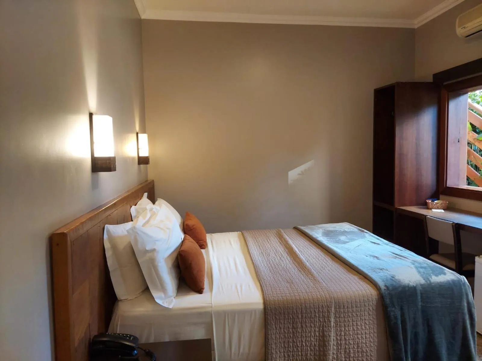 Bed in Hotel Pousada Santa Rita