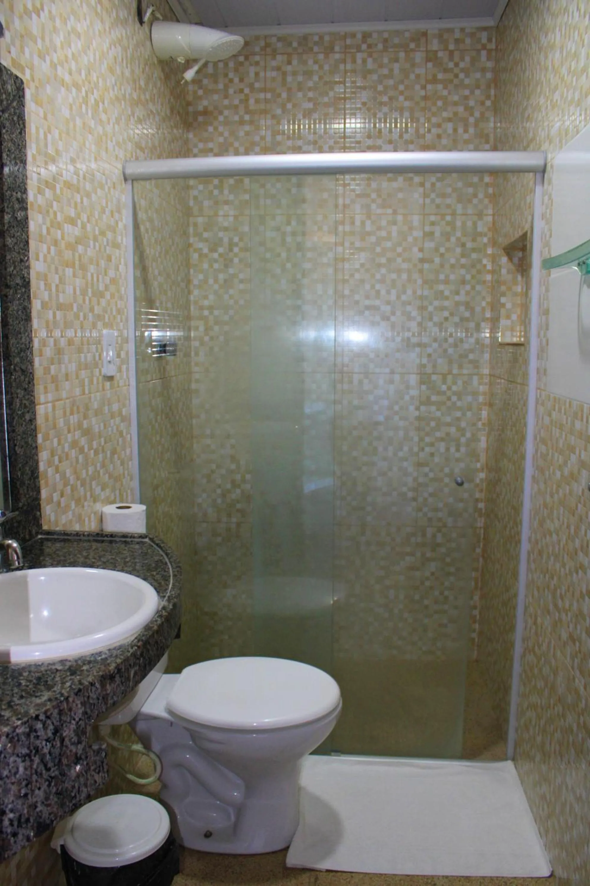 Bathroom in Pousada Coqueiro Verde