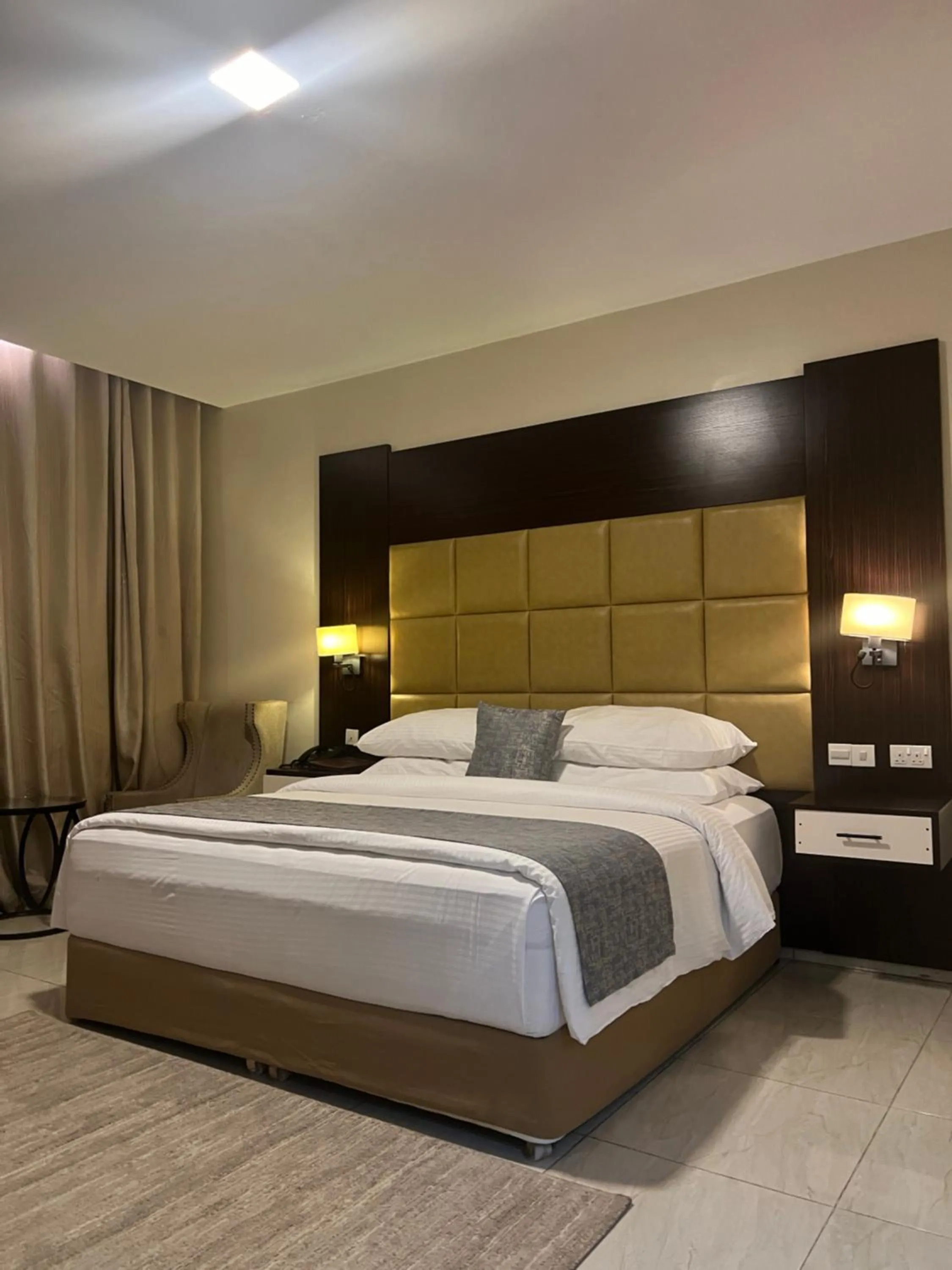 Bedroom in Rollace Hotel