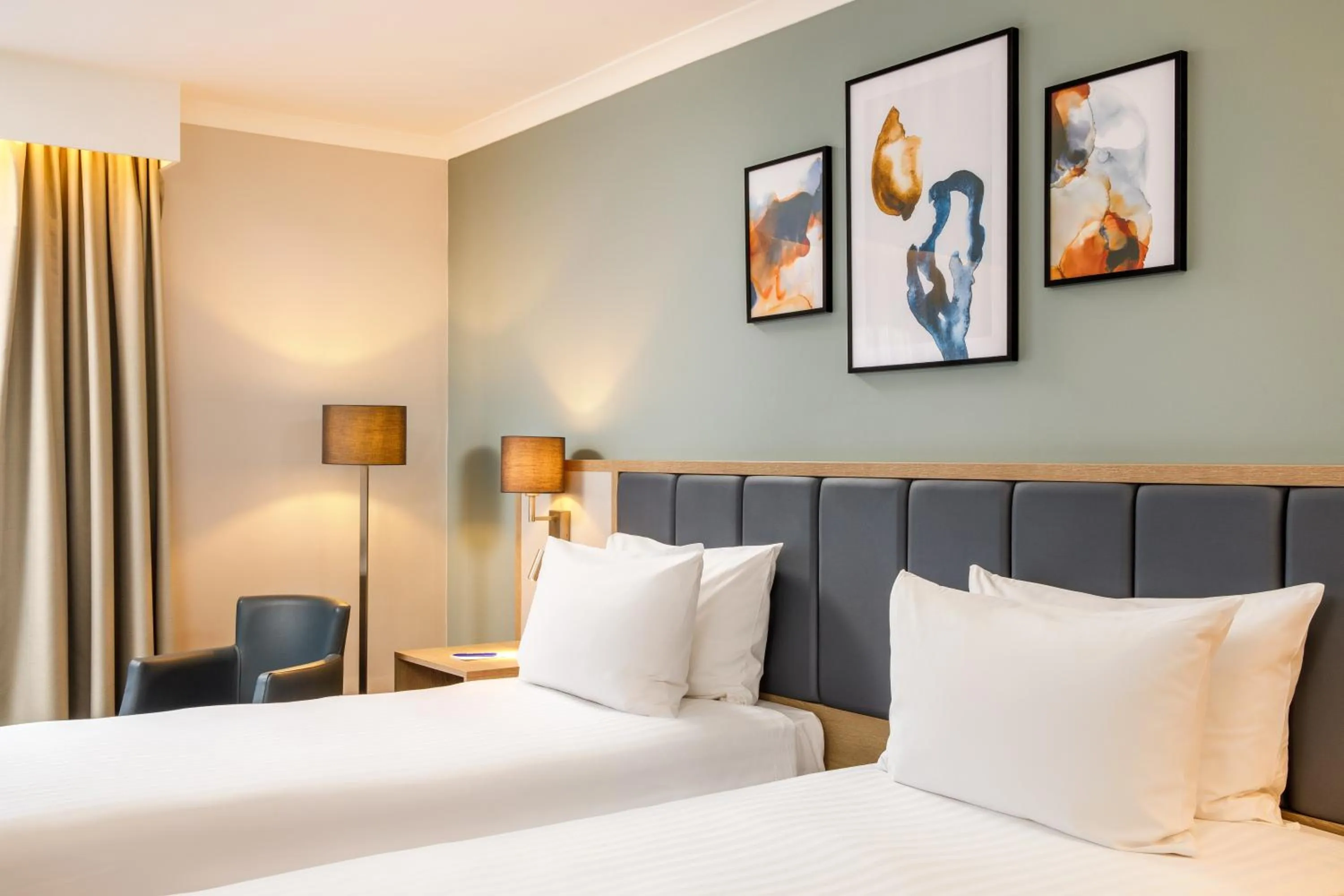 Bed in Delta Hotels by Marriott Milton Keynes