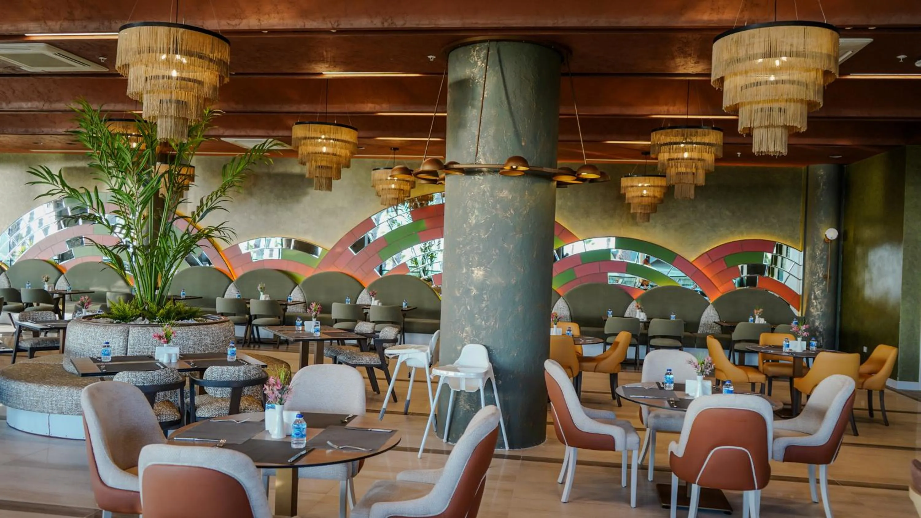 Restaurant/places to eat in Justiniano Club Park Conti