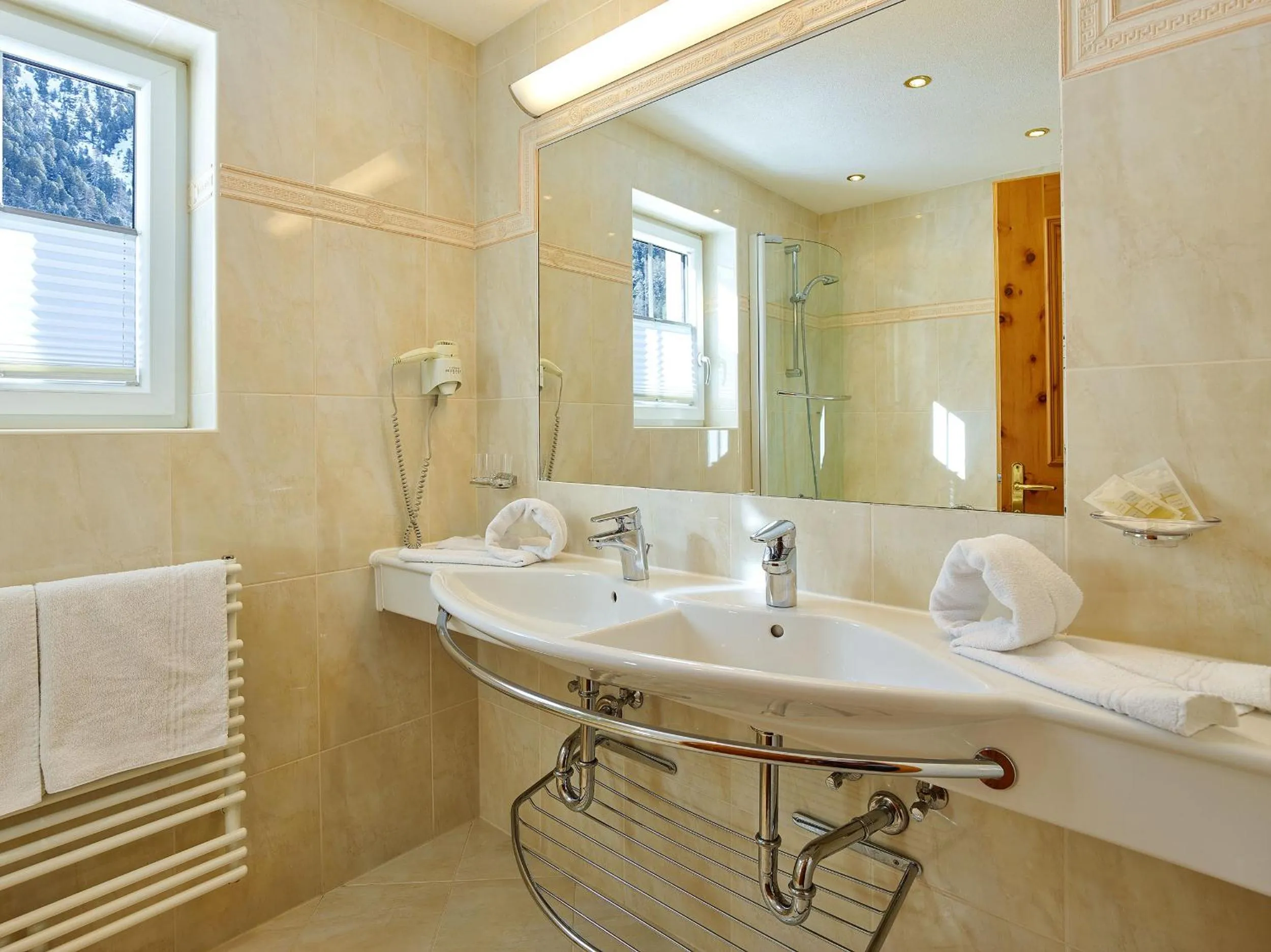 Bathroom in Hotel Venter Bergwelt