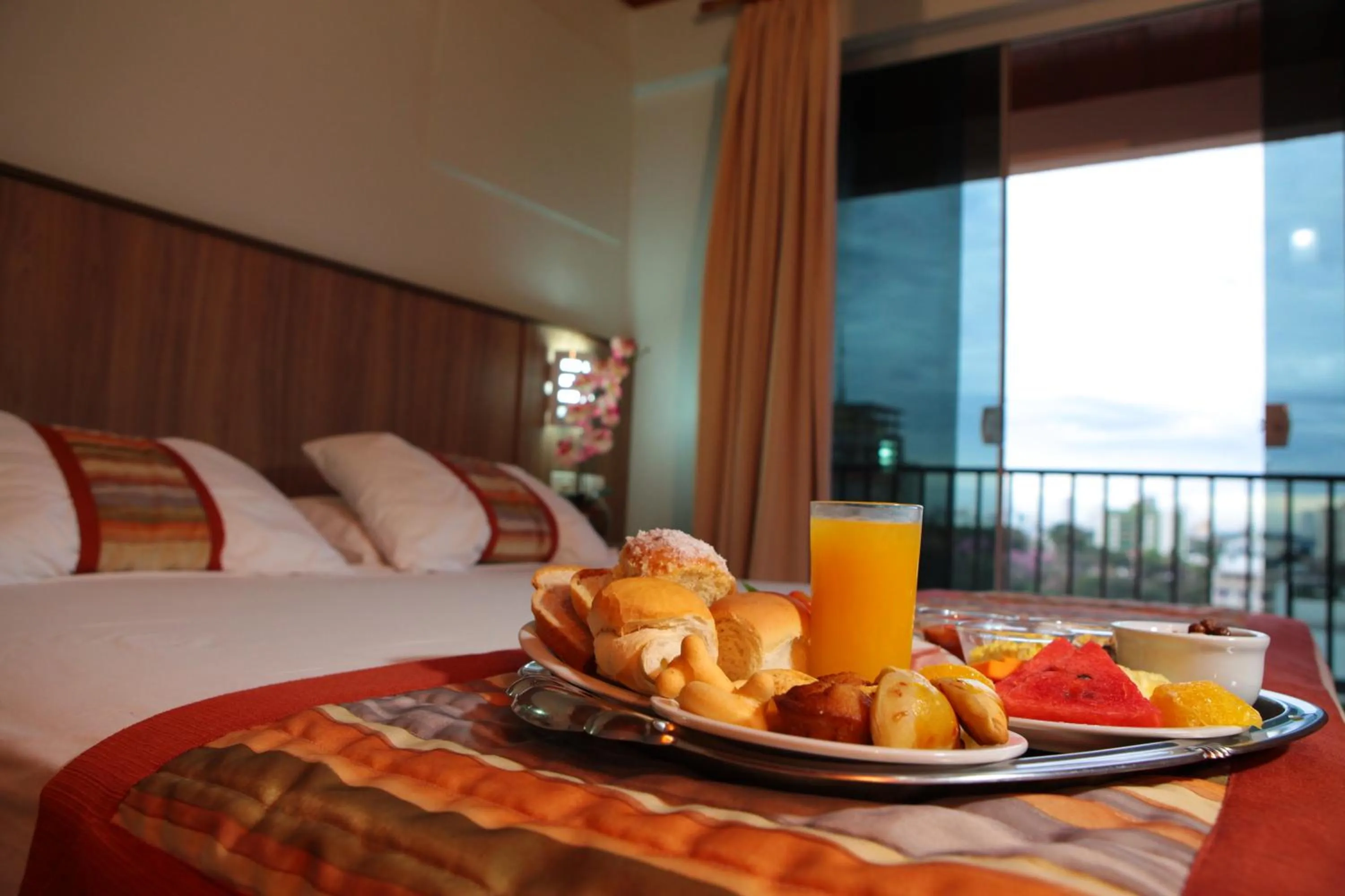 Food, Bed in Mato Grosso Palace Hotel