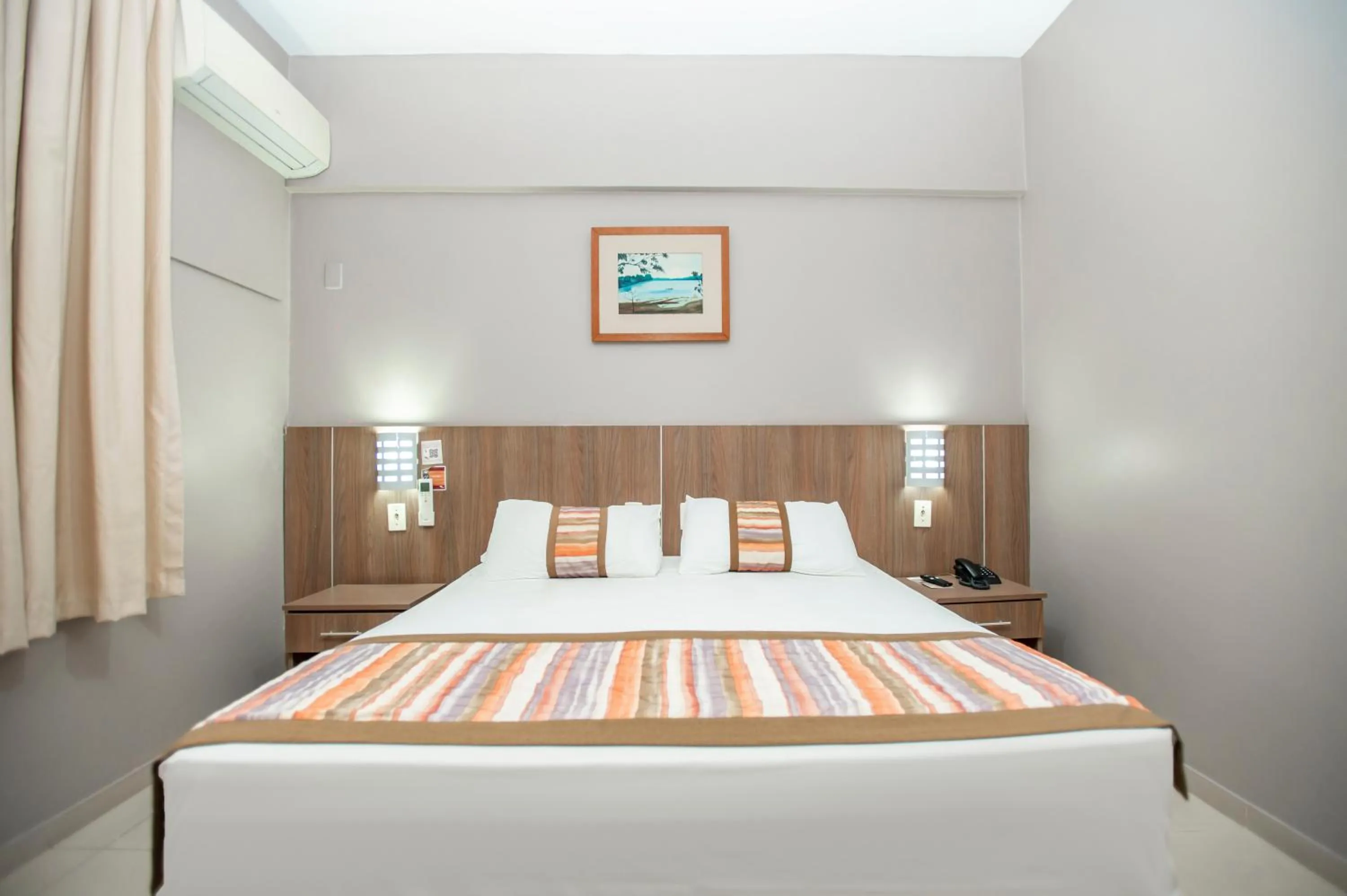 Photo of the whole room, Bed in Mato Grosso Palace Hotel