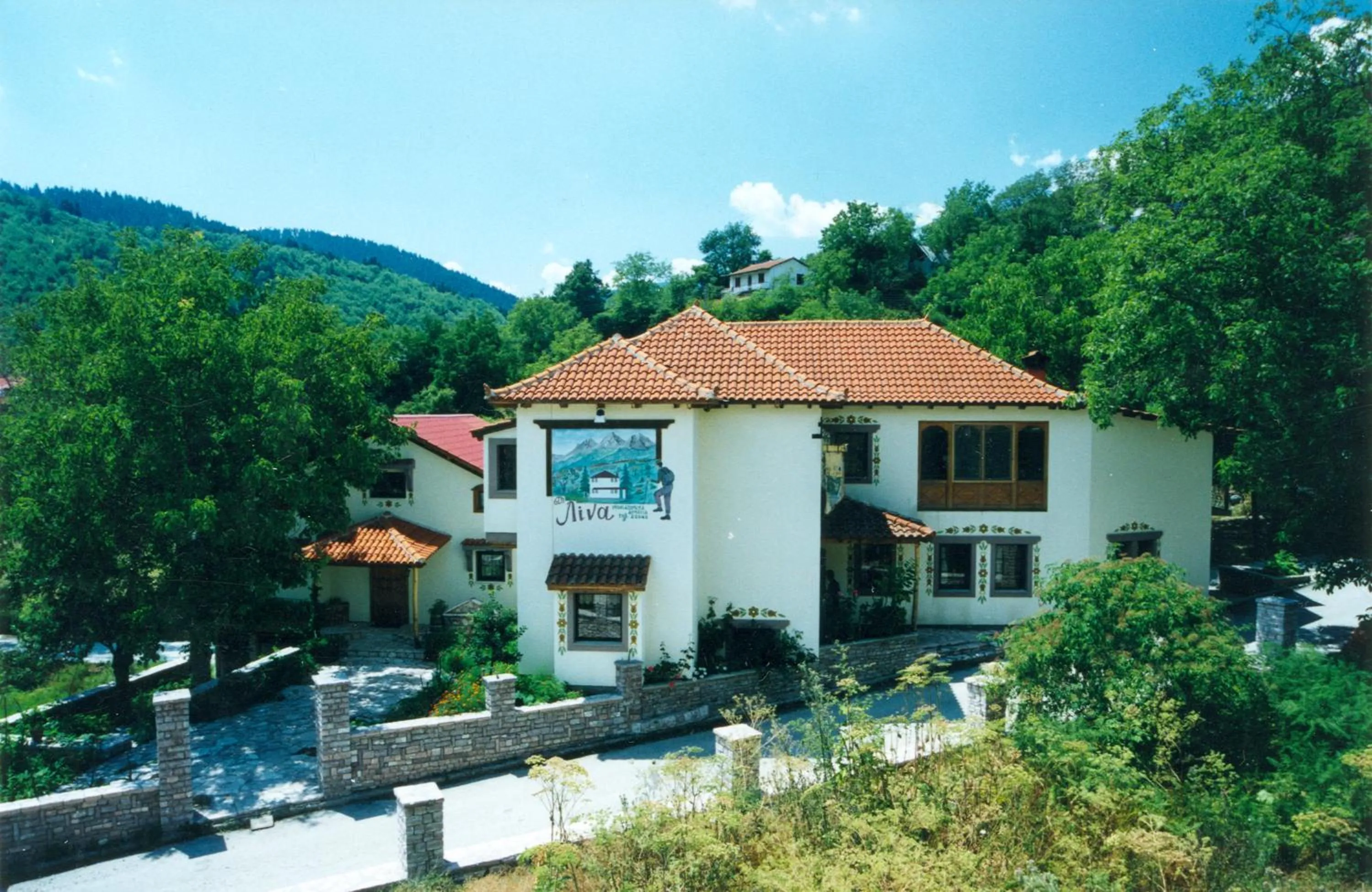 Facade/entrance in I Gonia Tis Linas