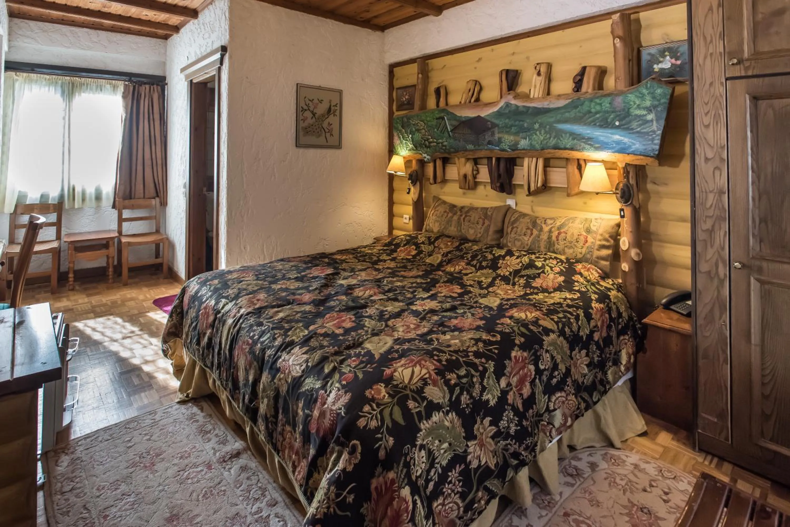 Photo of the whole room, Bed in I Gonia Tis Linas