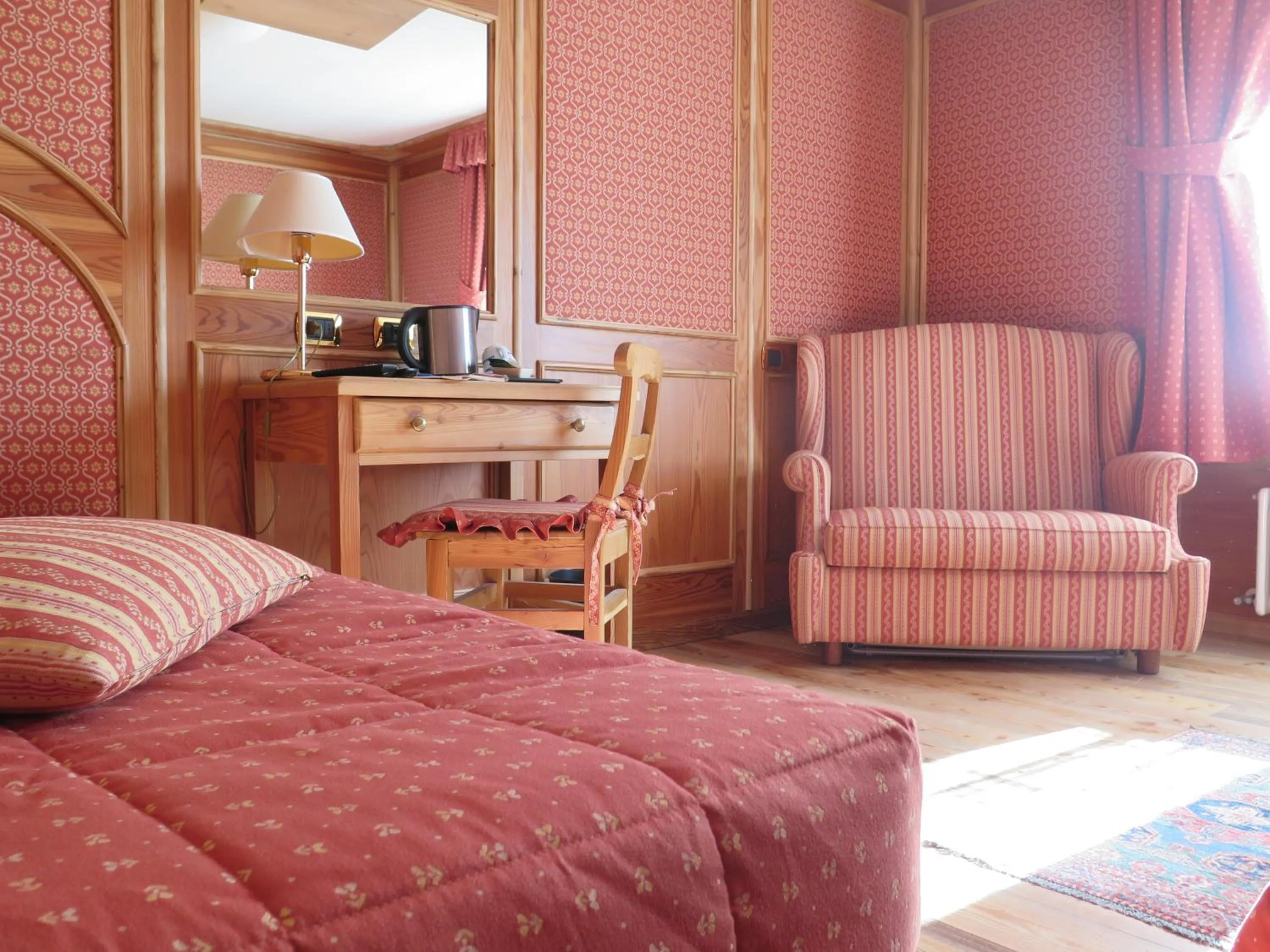 Photo of the whole room in Chambres Mont Cervin