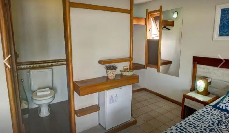 Bathroom, Bed in Pousada Pier do Pontal