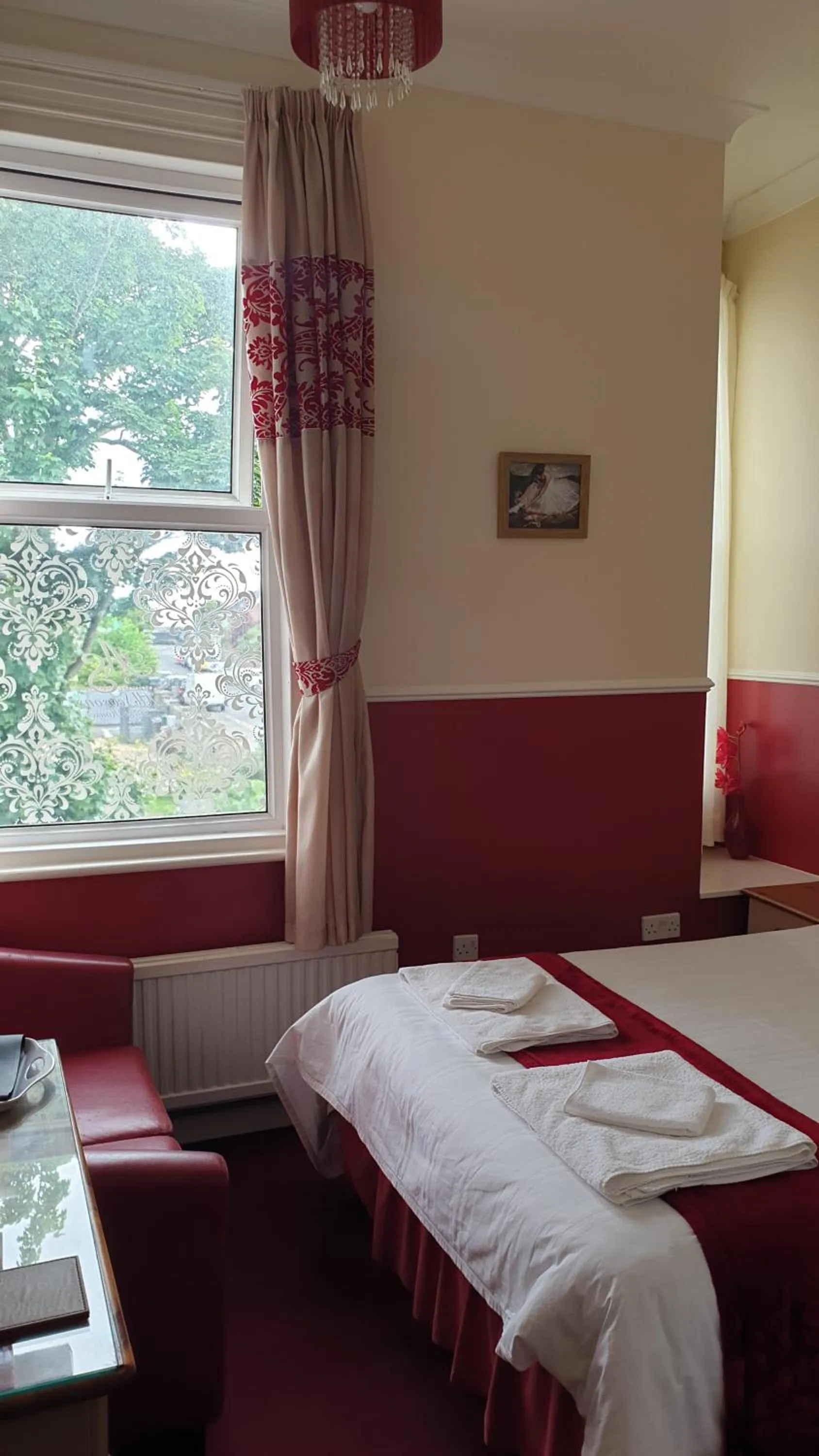 Photo of the whole room, Bed in All Seasons Guest House