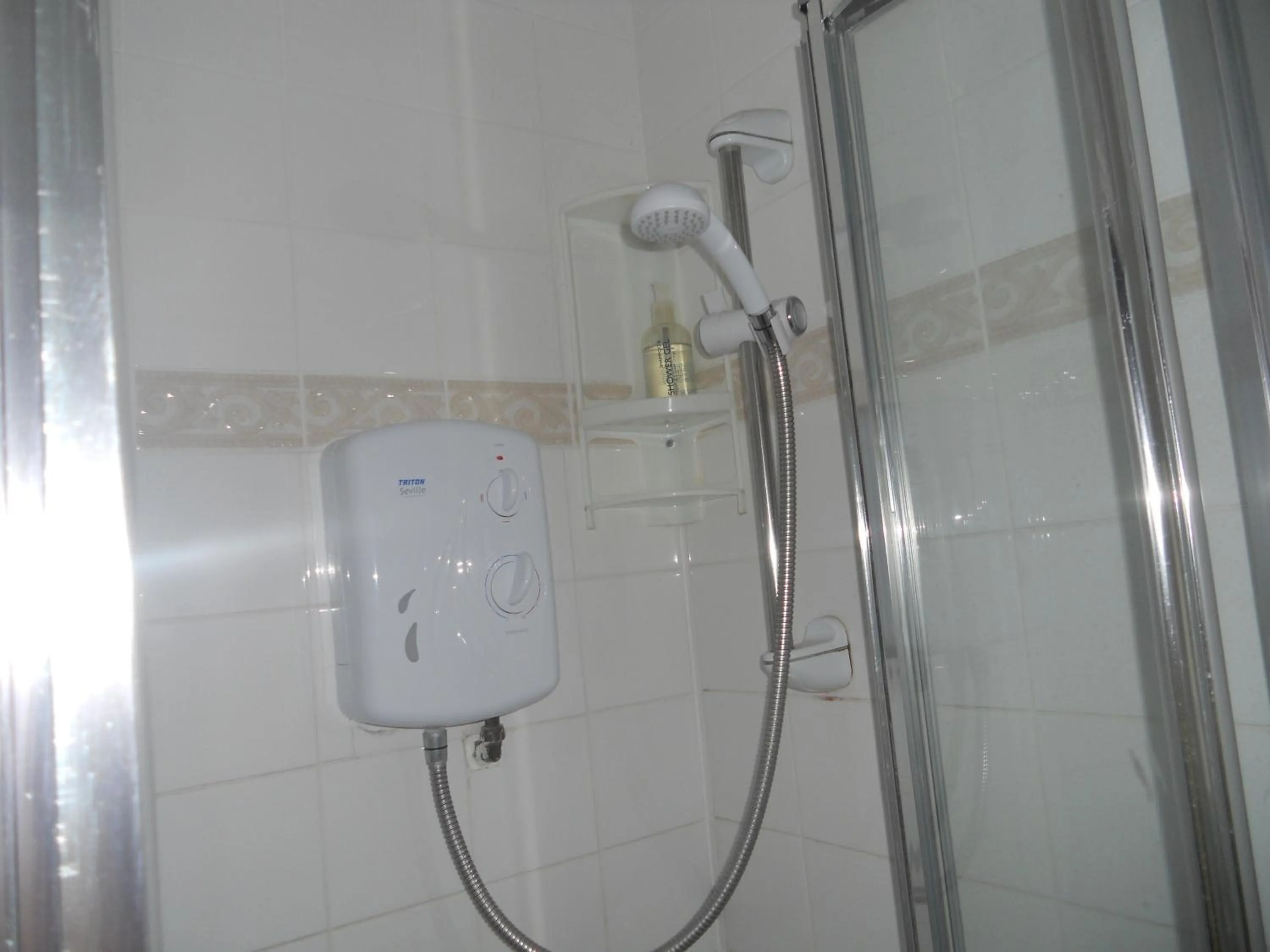 Shower in All Seasons Guest House