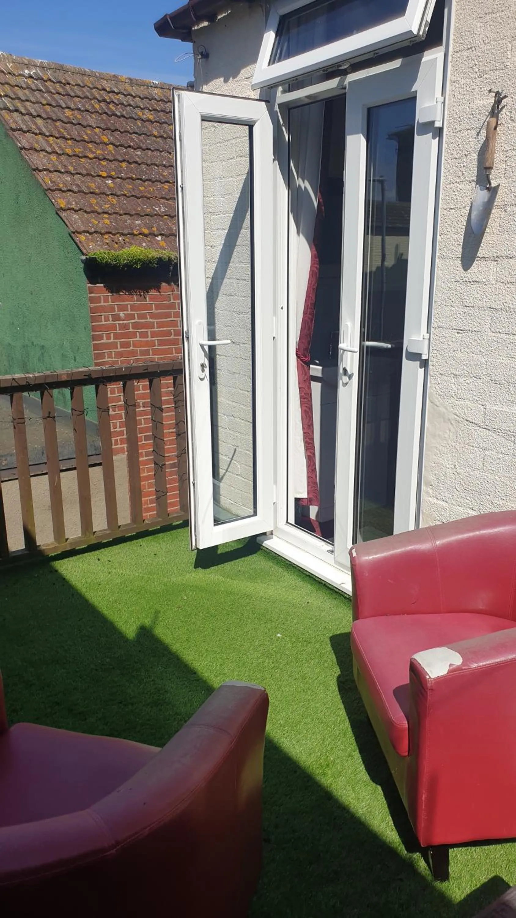 Patio in All Seasons Guest House