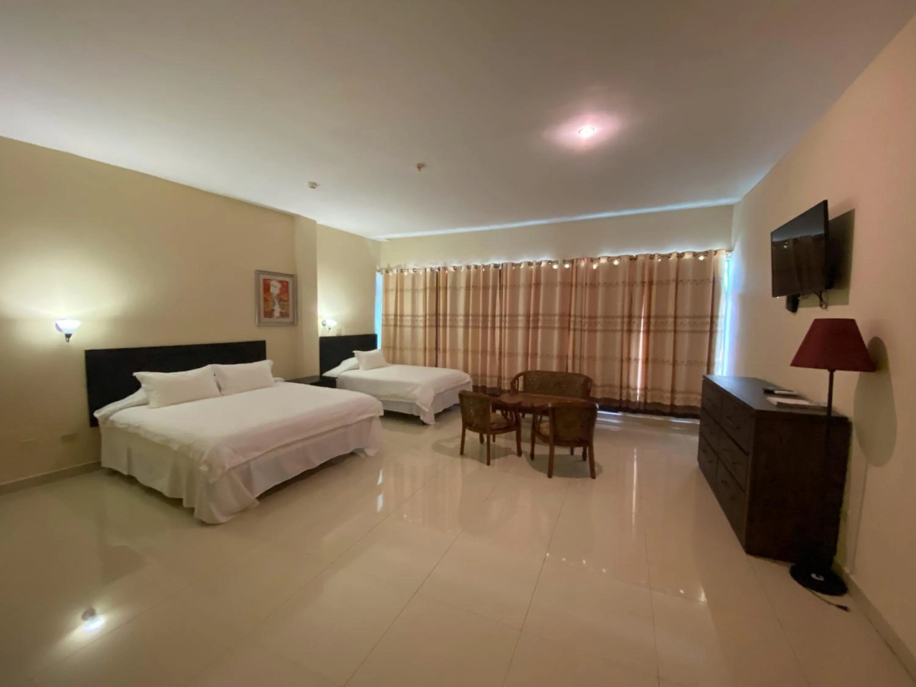 Photo of the whole room, Bed in Hotel F Sur Inn