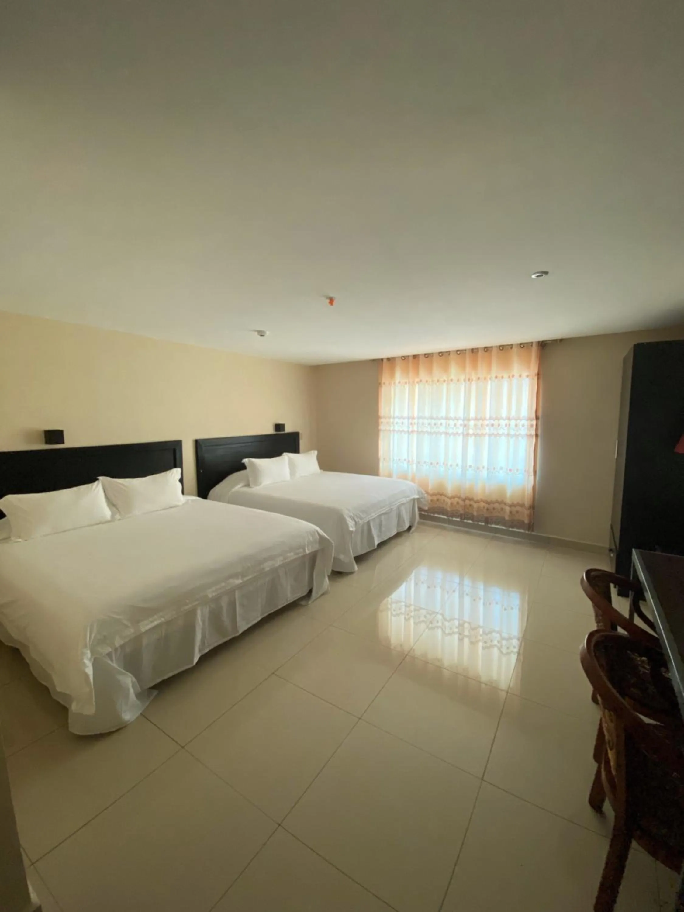 Bed in Hotel F Sur Inn