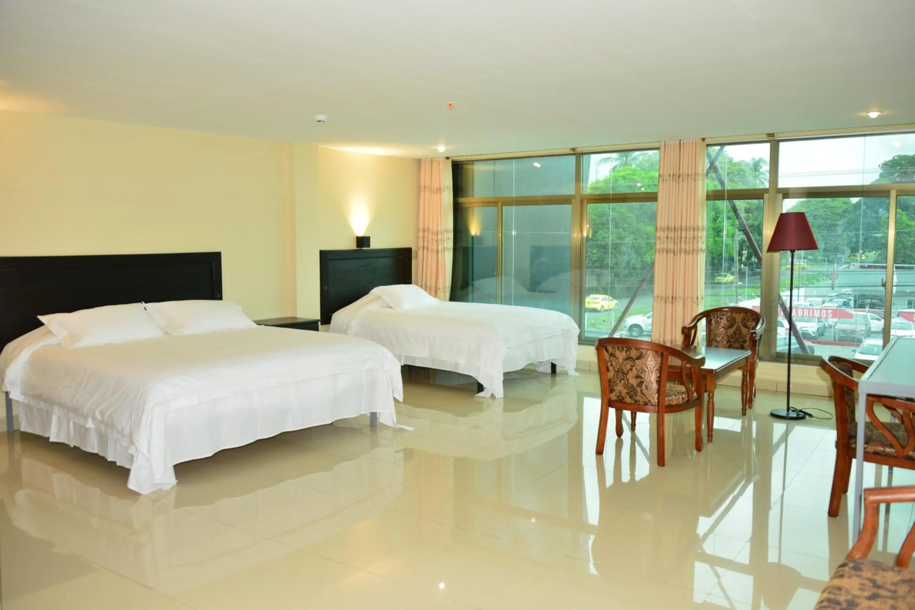 Photo of the whole room, Bed in Hotel F Sur Inn