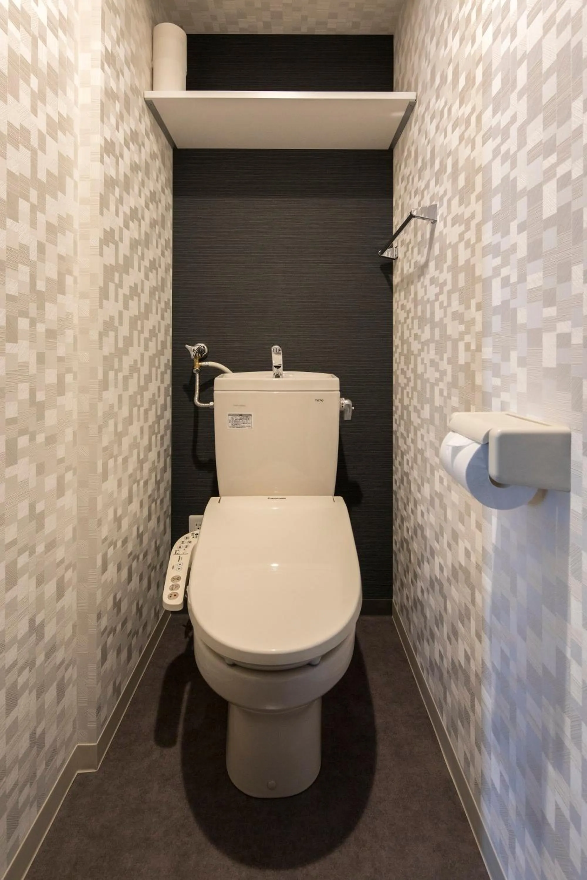 Toilet in PINN-N4E2Ⅰ