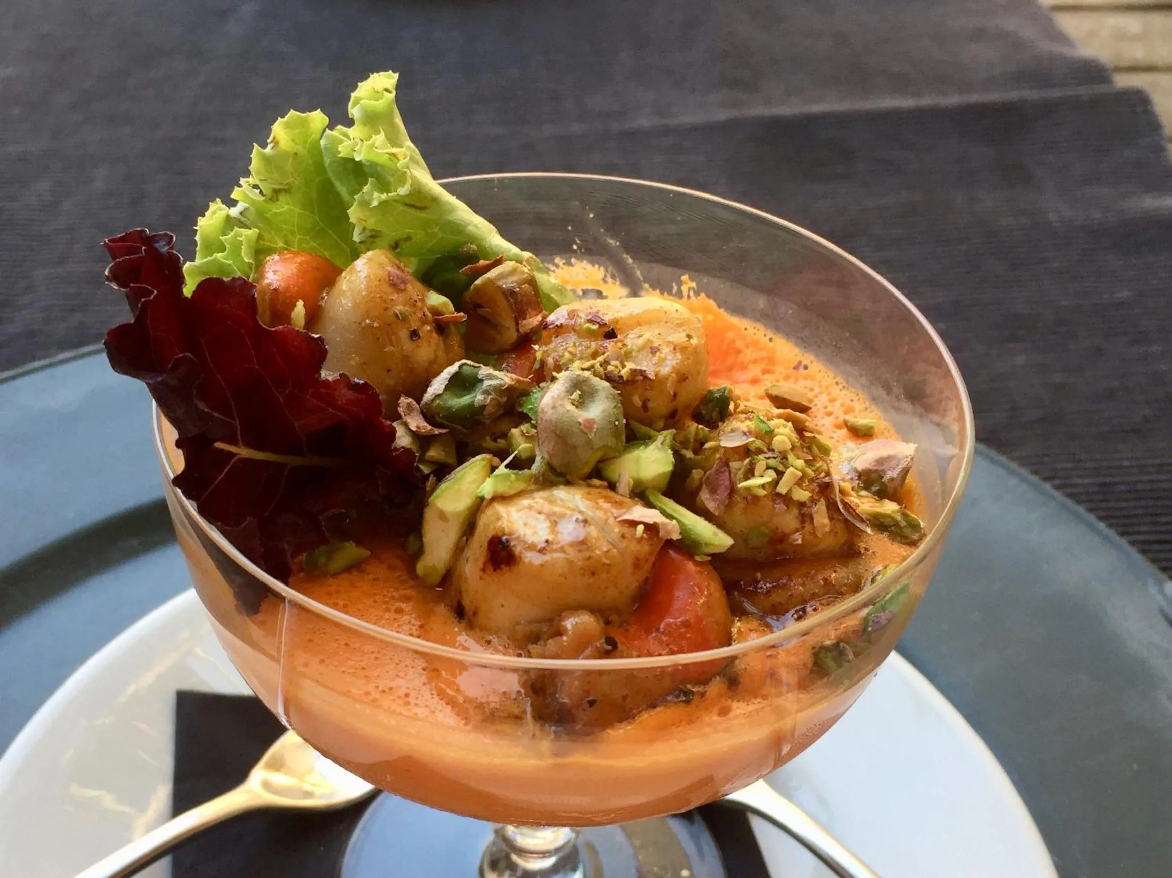 Food and drinks in La Maison au Puits